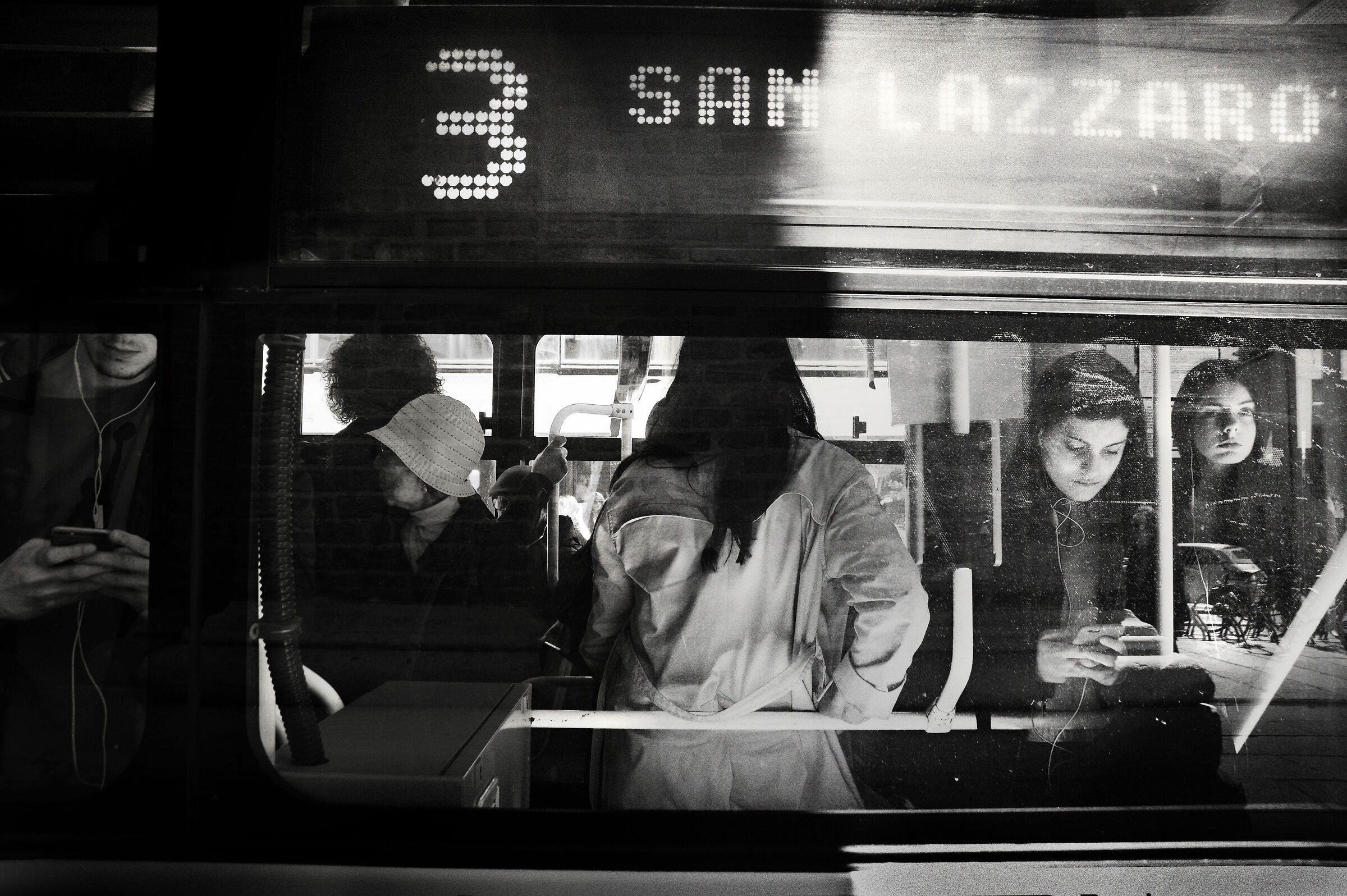 ~~ sempre collegati ~~