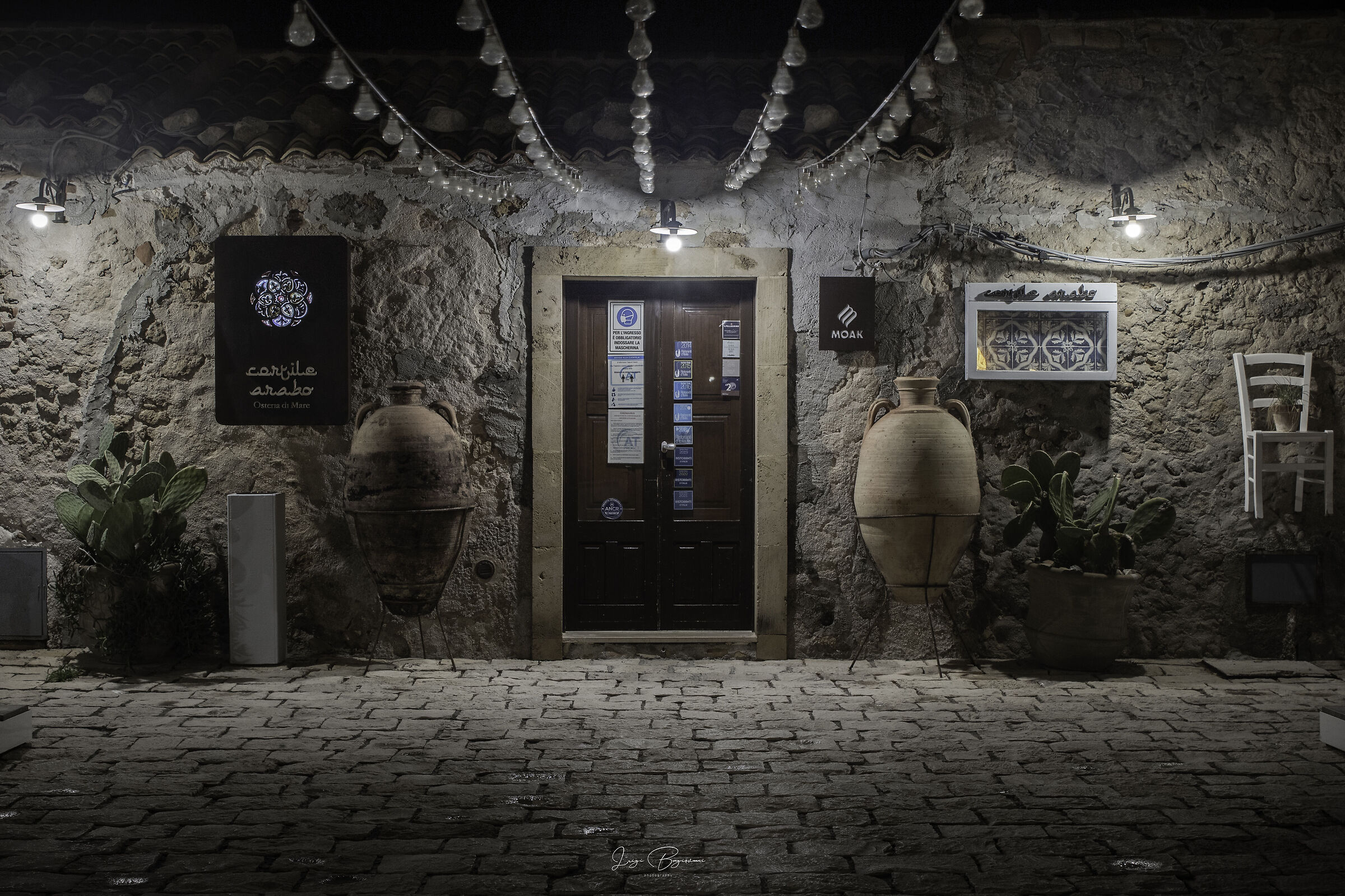 angolo di marzamemi in notturna