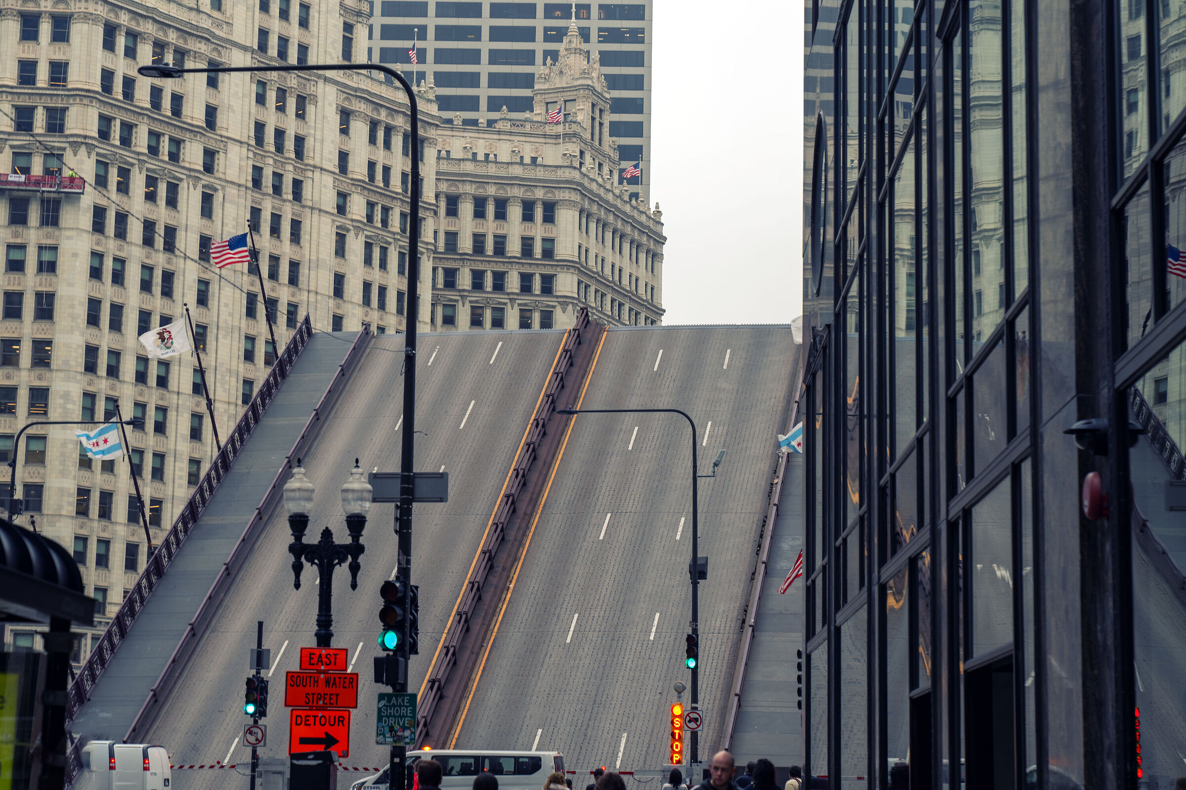 Inception (Bridge on Michigan Avenue, Chicago)