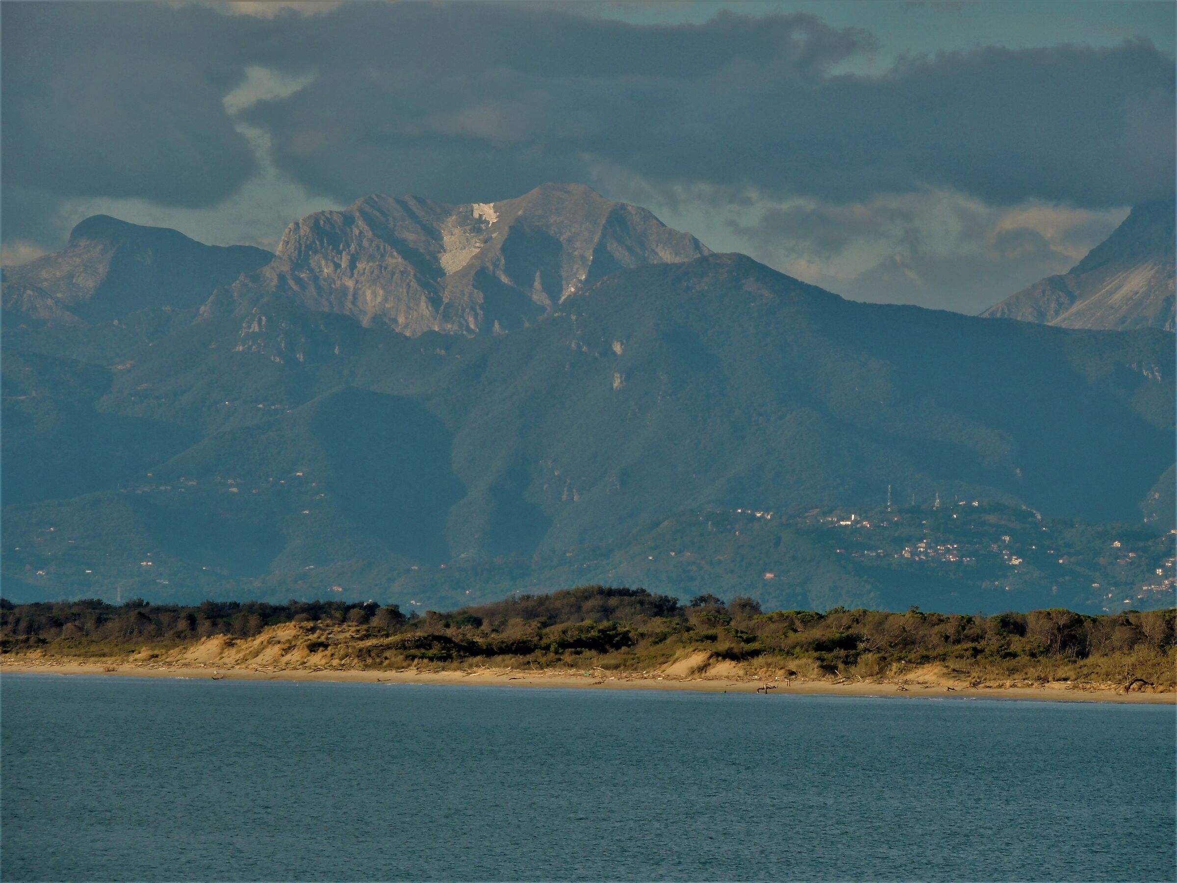 Seas and mountains