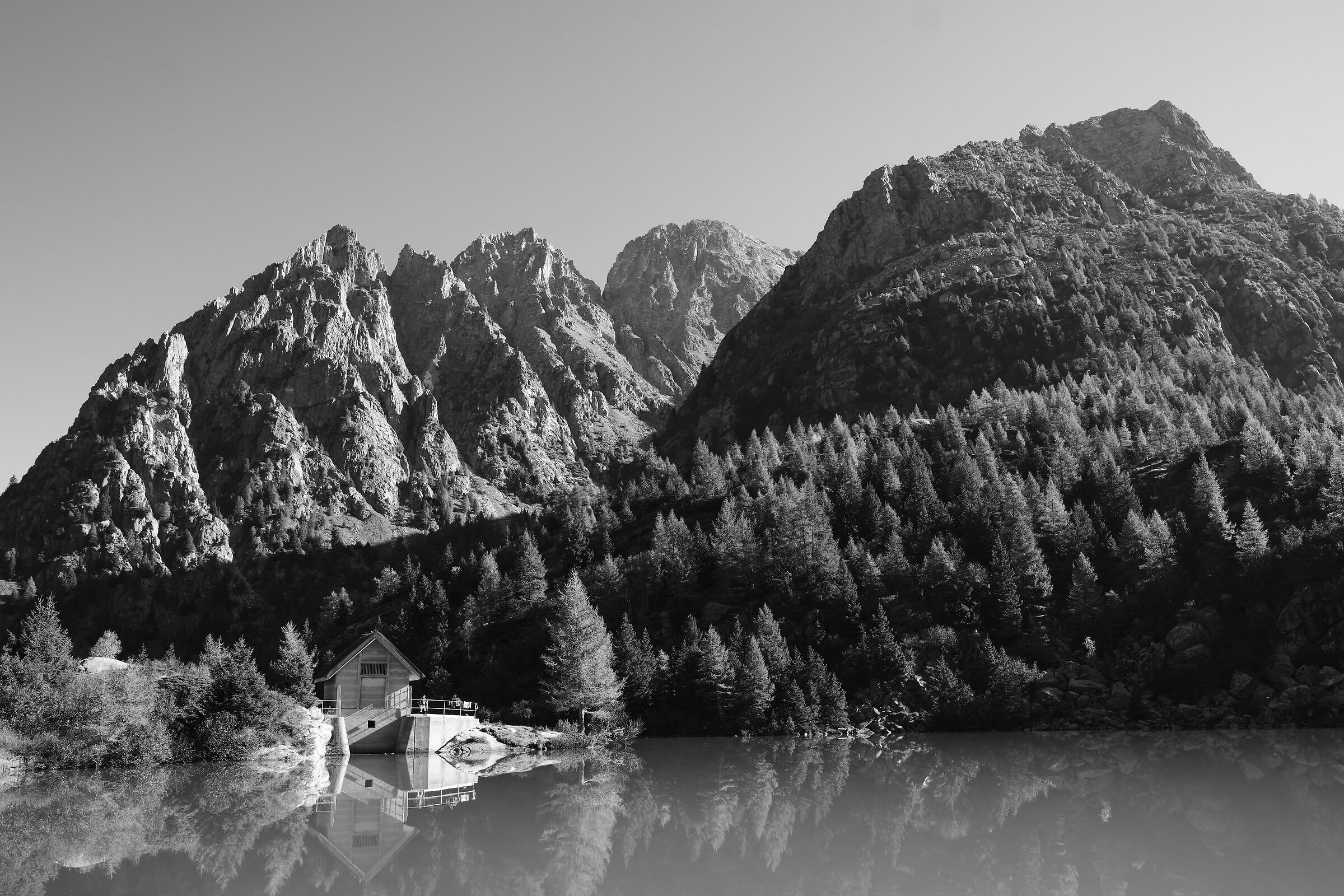 Alba sul Lago Aviolo