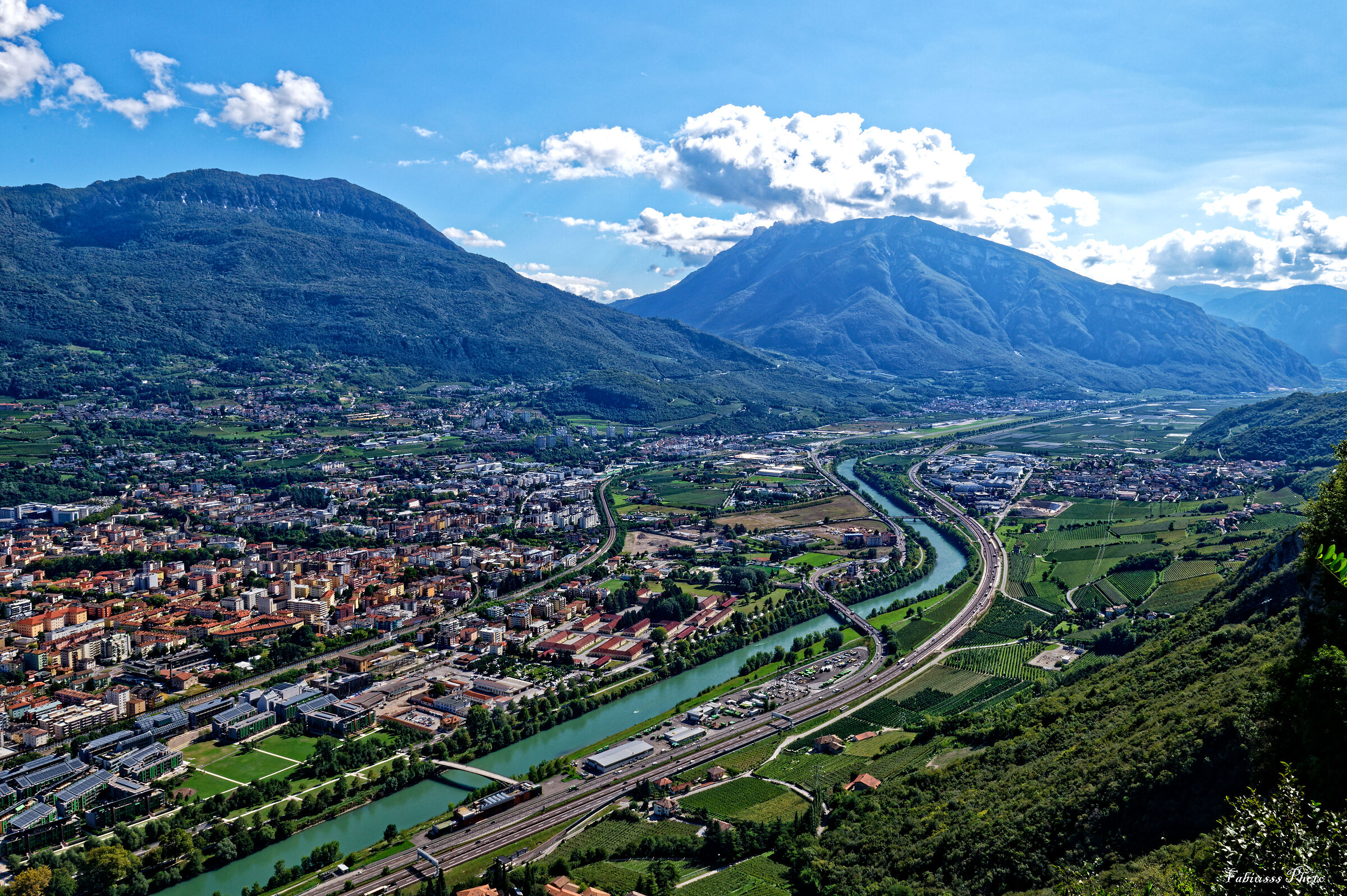 Adige and communication routes