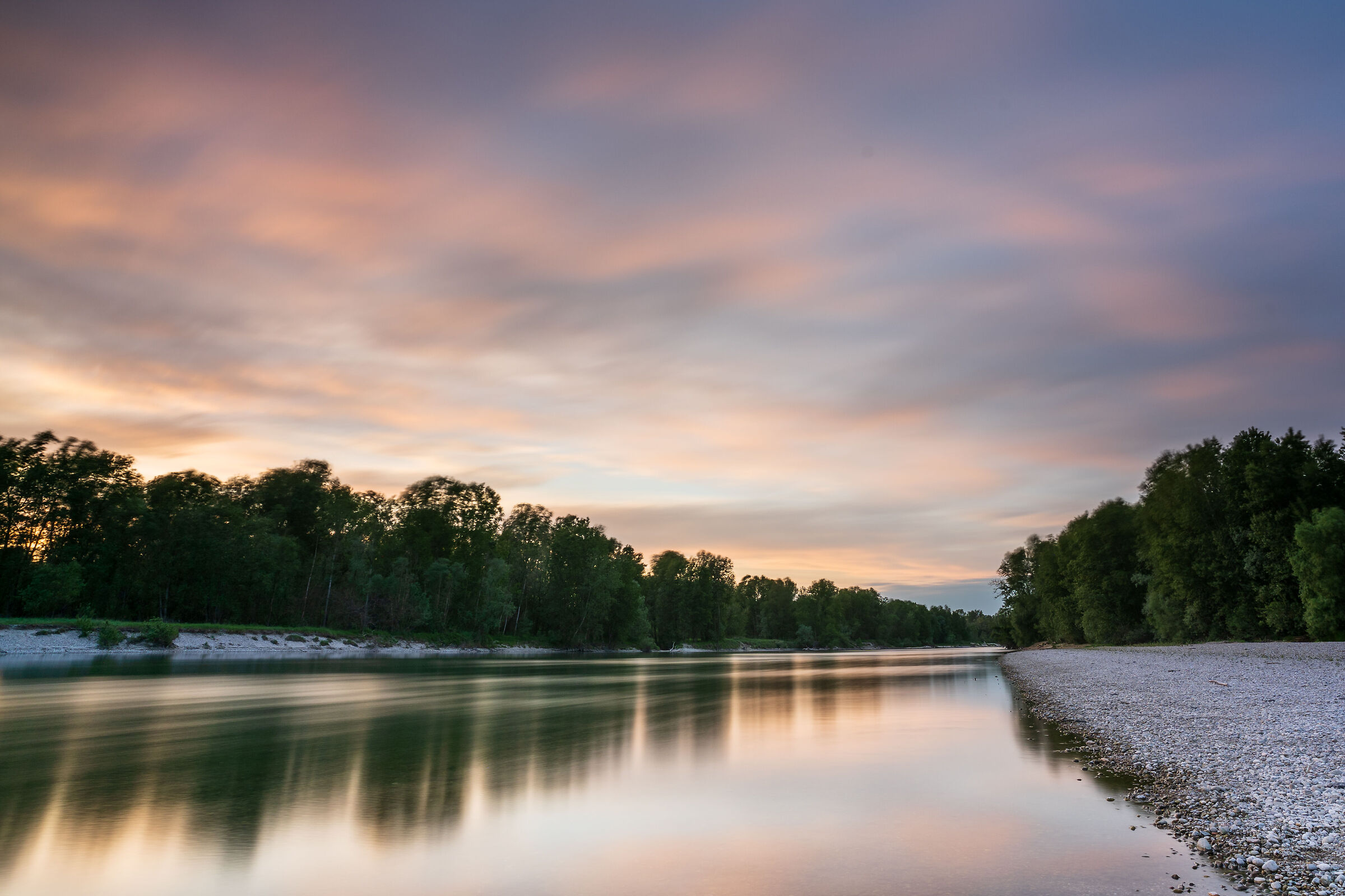 Un fiume di riflessi