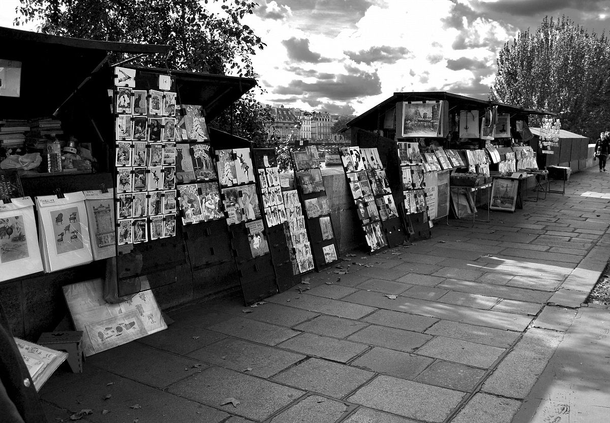 collectors in Ile de la Cite