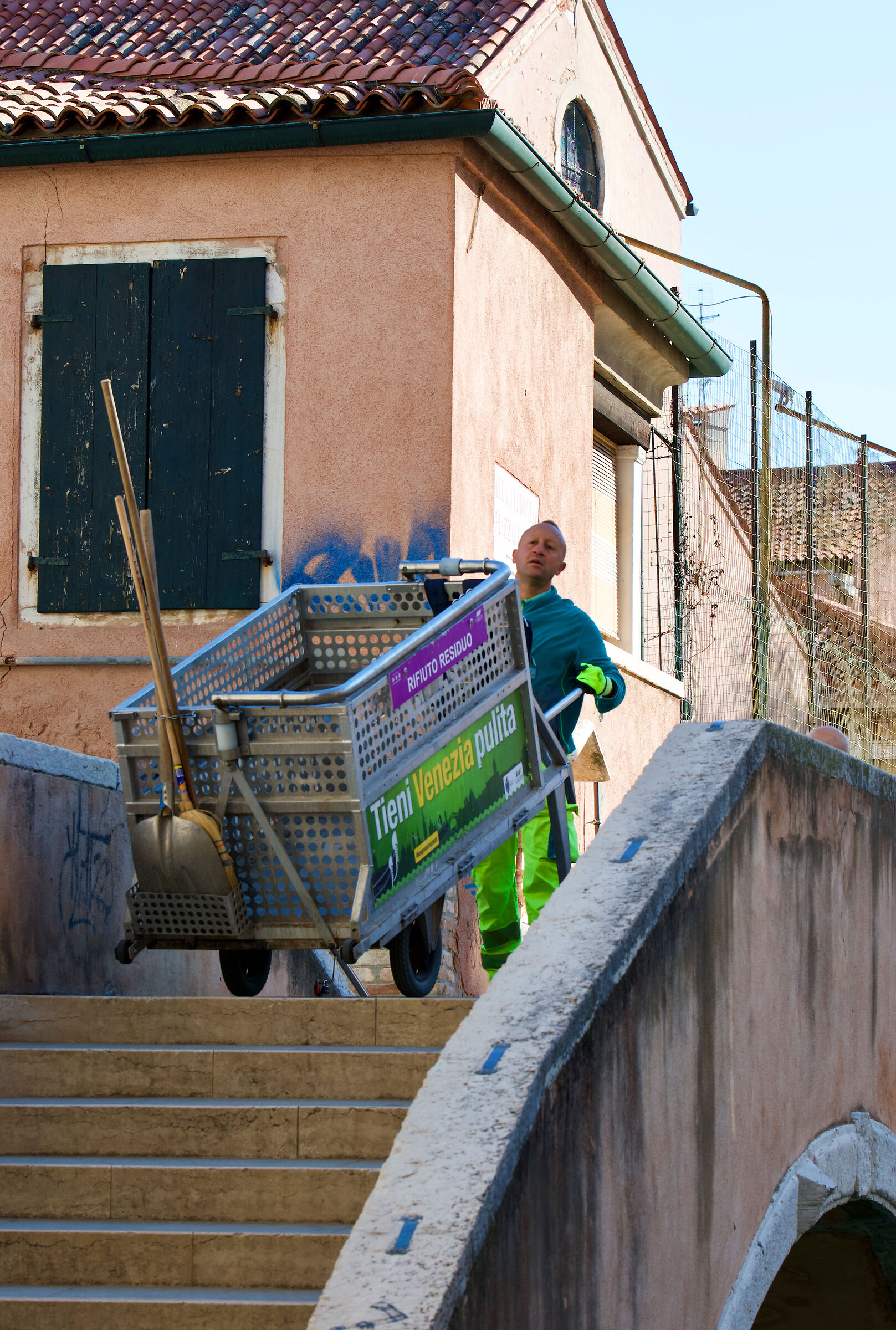 We keep Venice clean