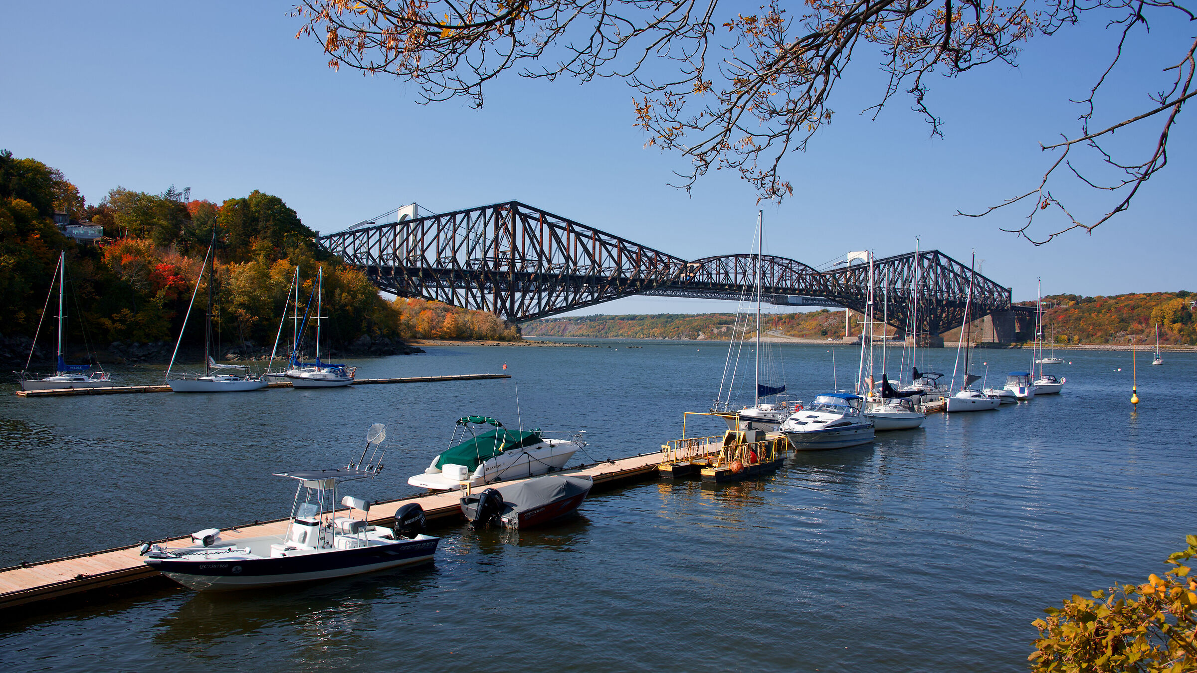 Marina du Parc Chaudière a Lévis South Shore d...