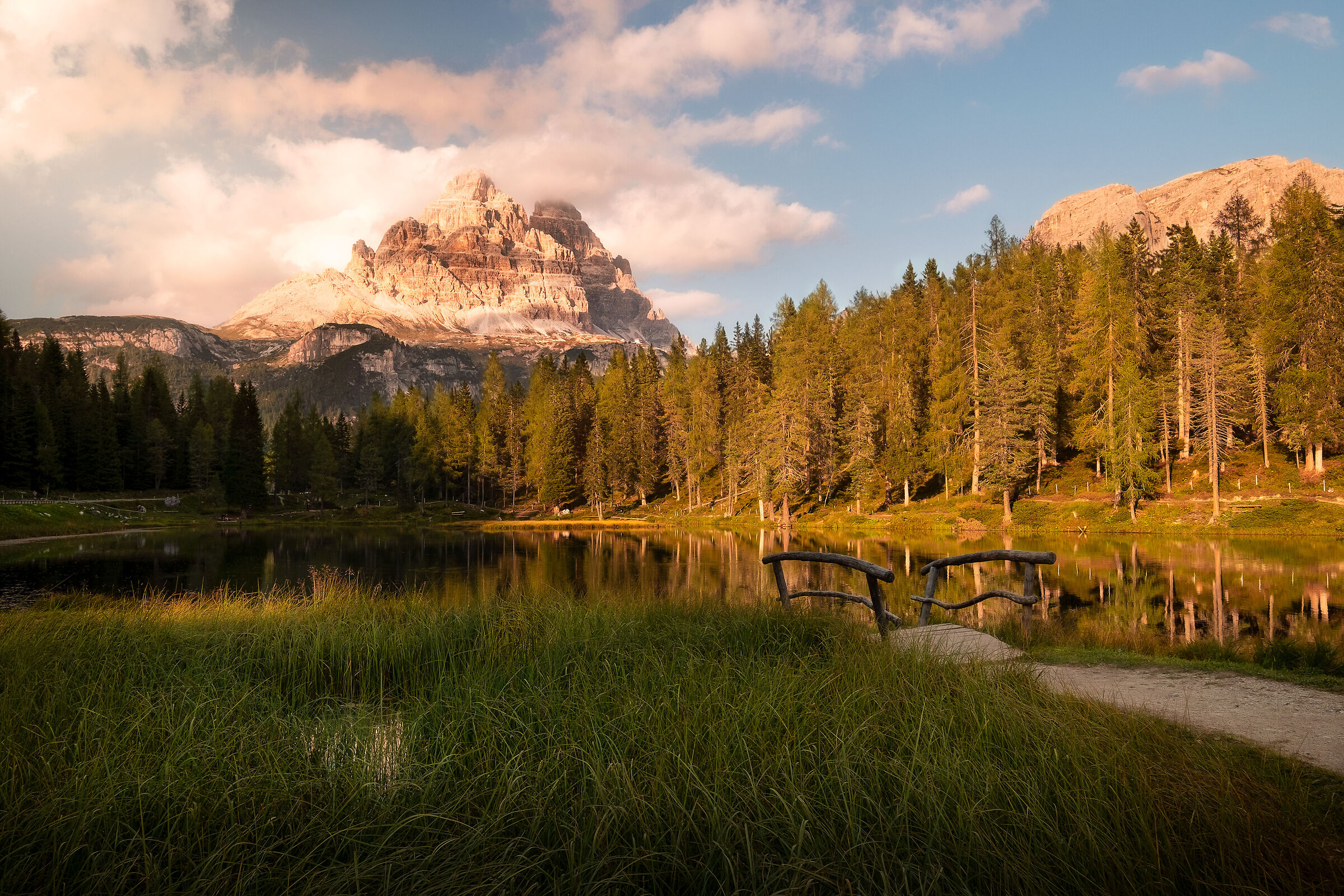 Summer sunset at Lake Antorno