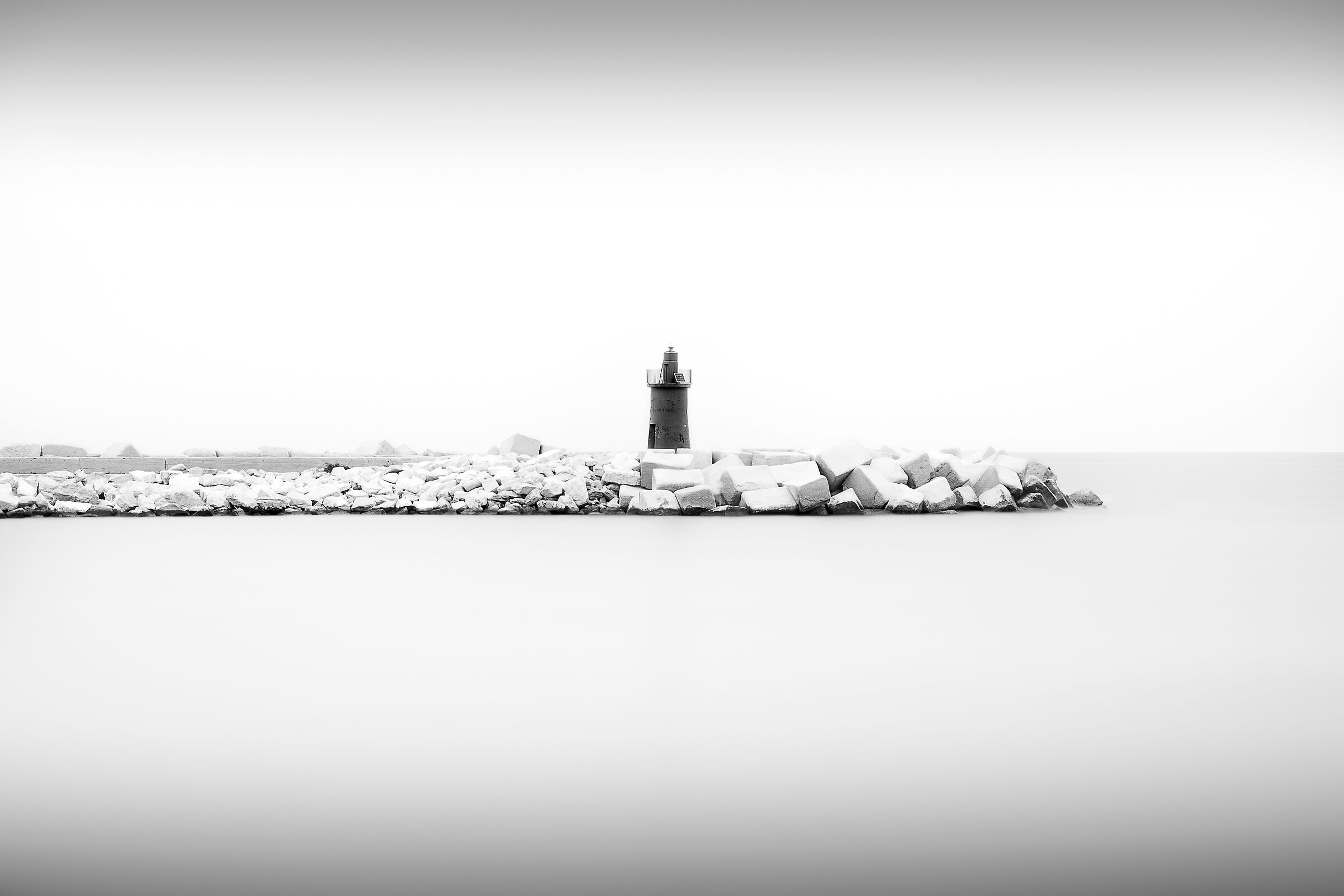 Pace nel guardare il mare