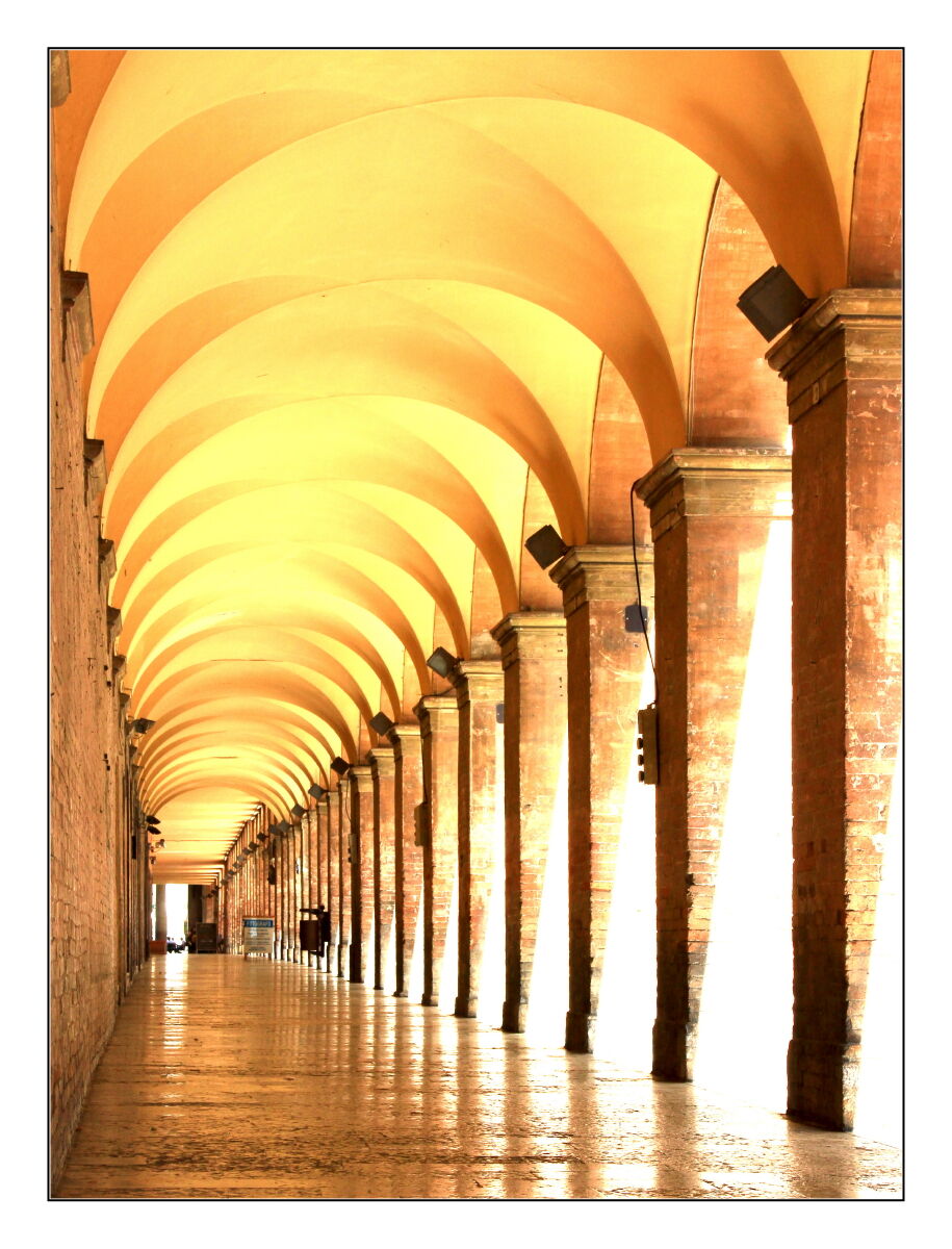 Portico of Corso Garibaldi in Urbino