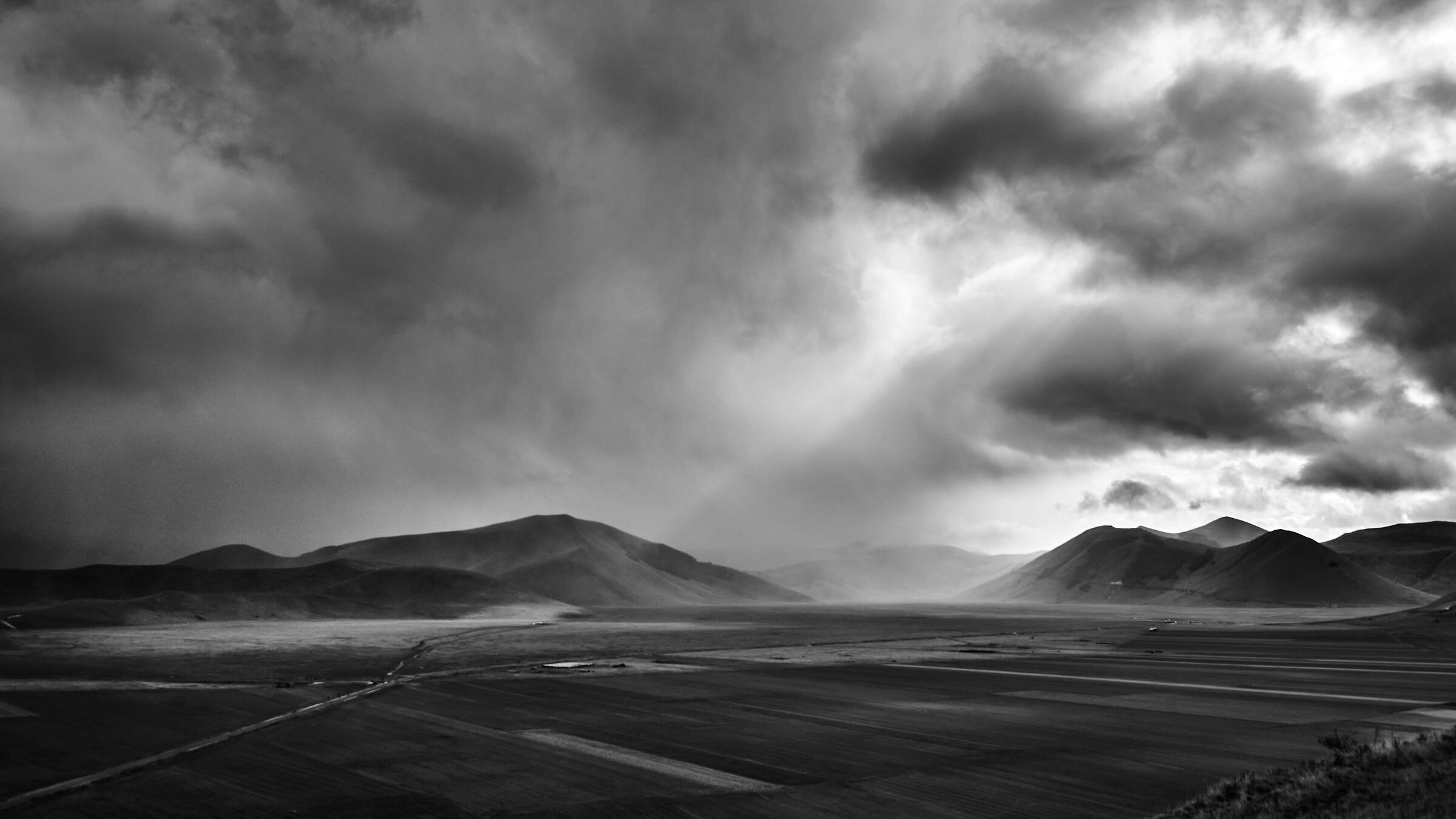 Contrasti nelle forme della piana.