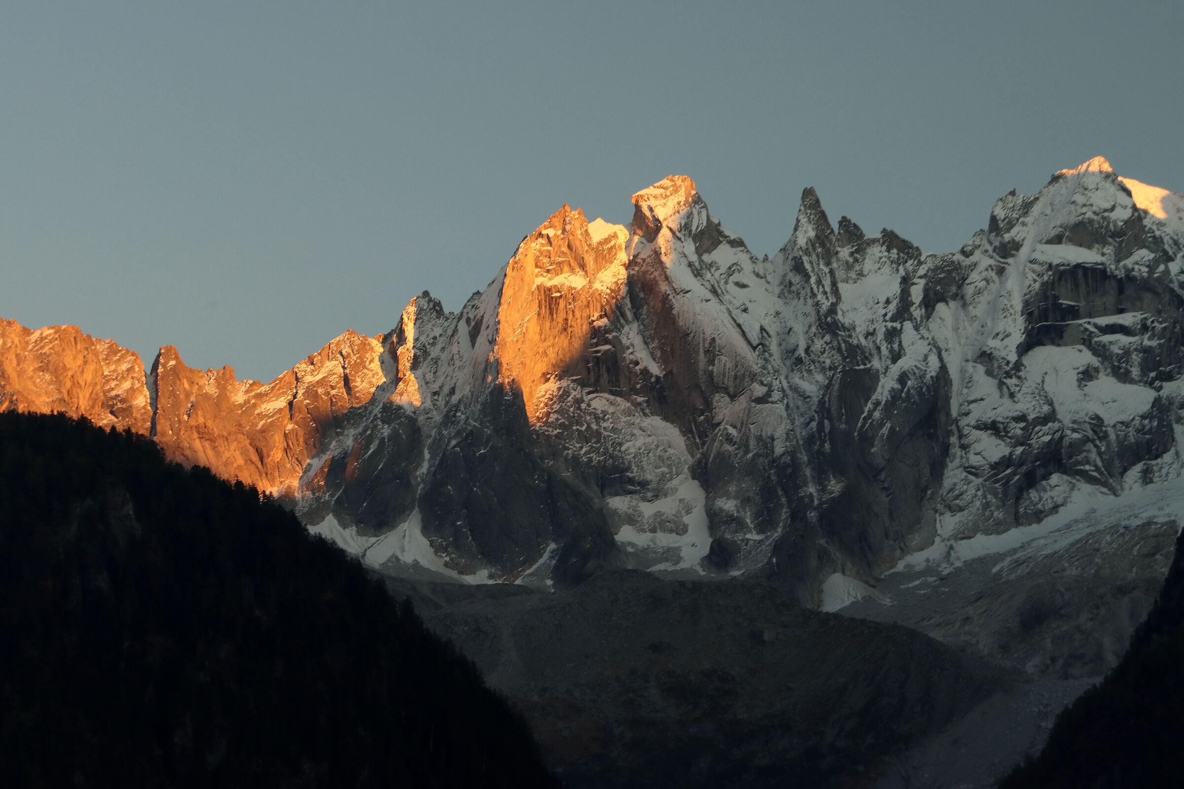 i "Sciora" dorati della val Bregaglia