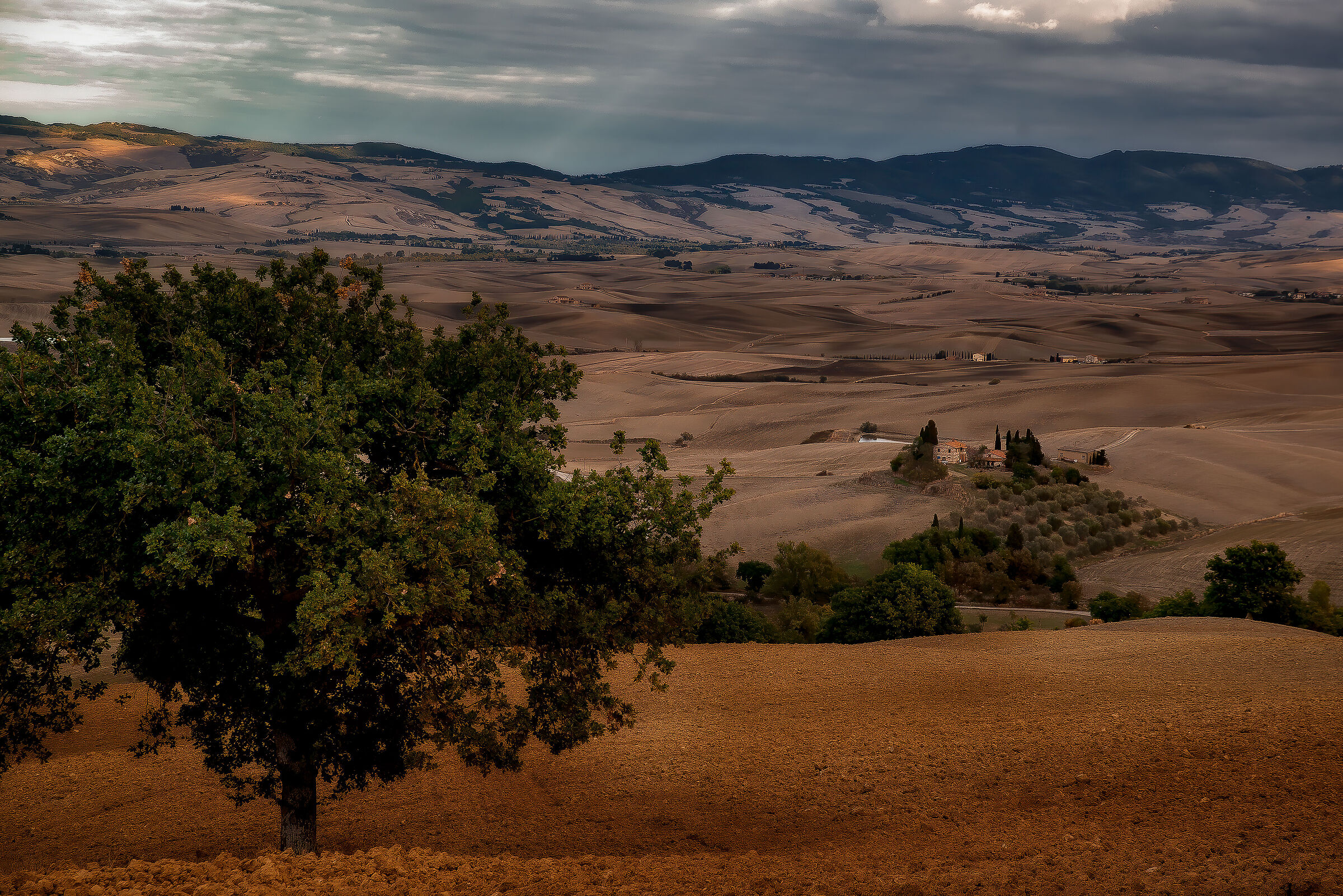 val d'orcia,pronta per la semina