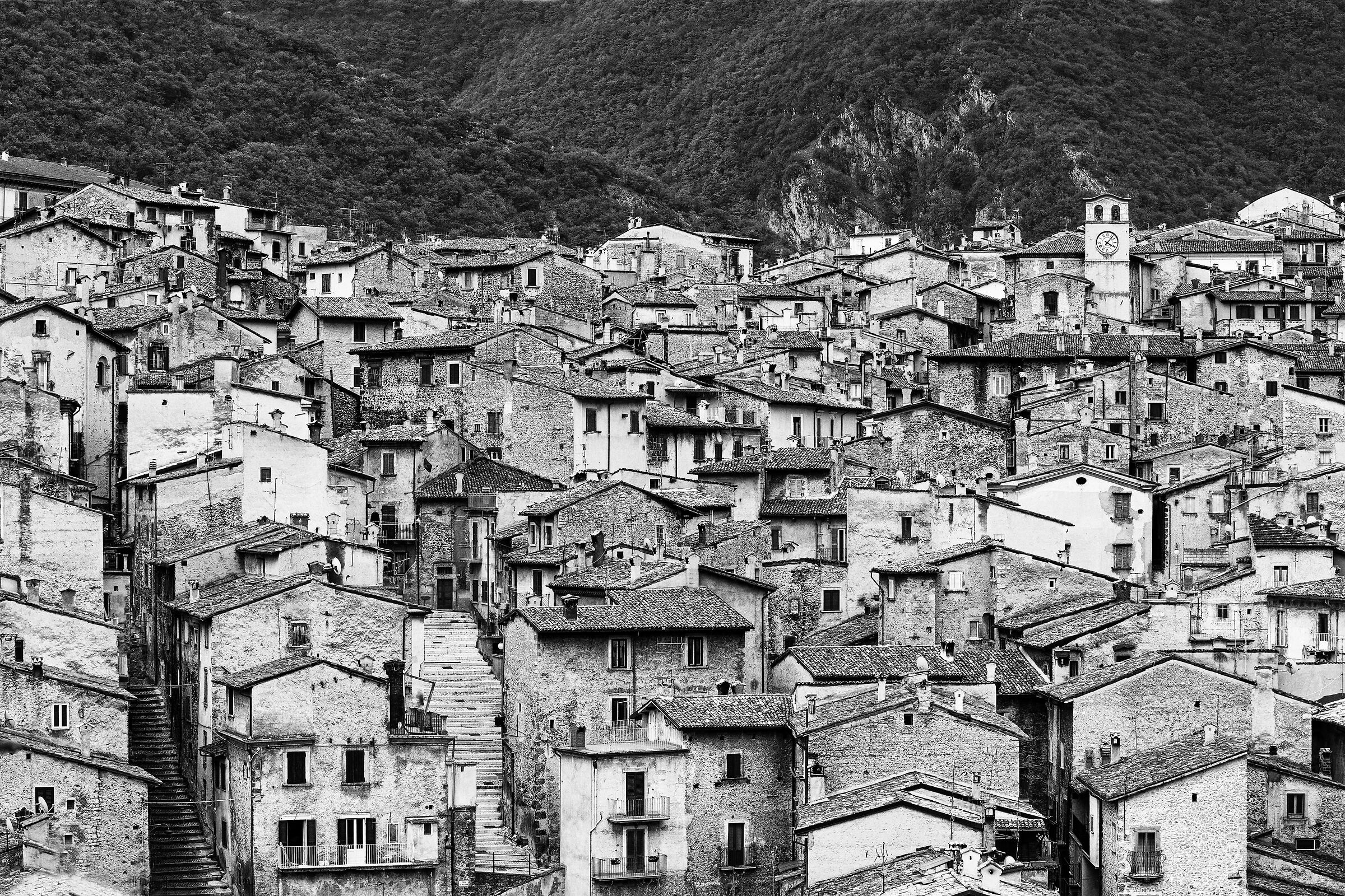 Scanno, borgo romantico d'Abruzzo