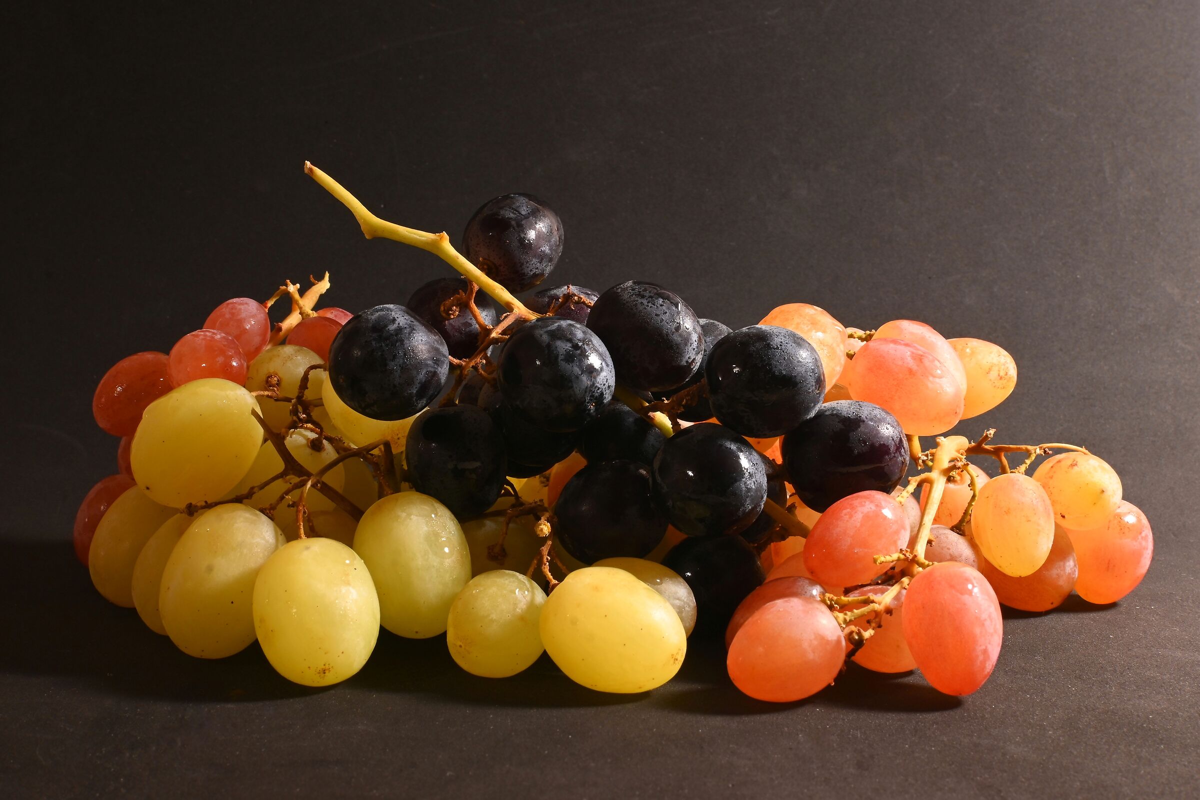 Grapes & grapes