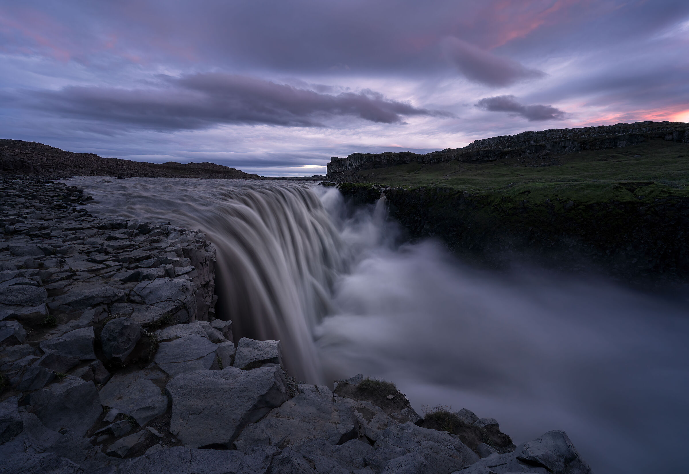 Dettifoss East side