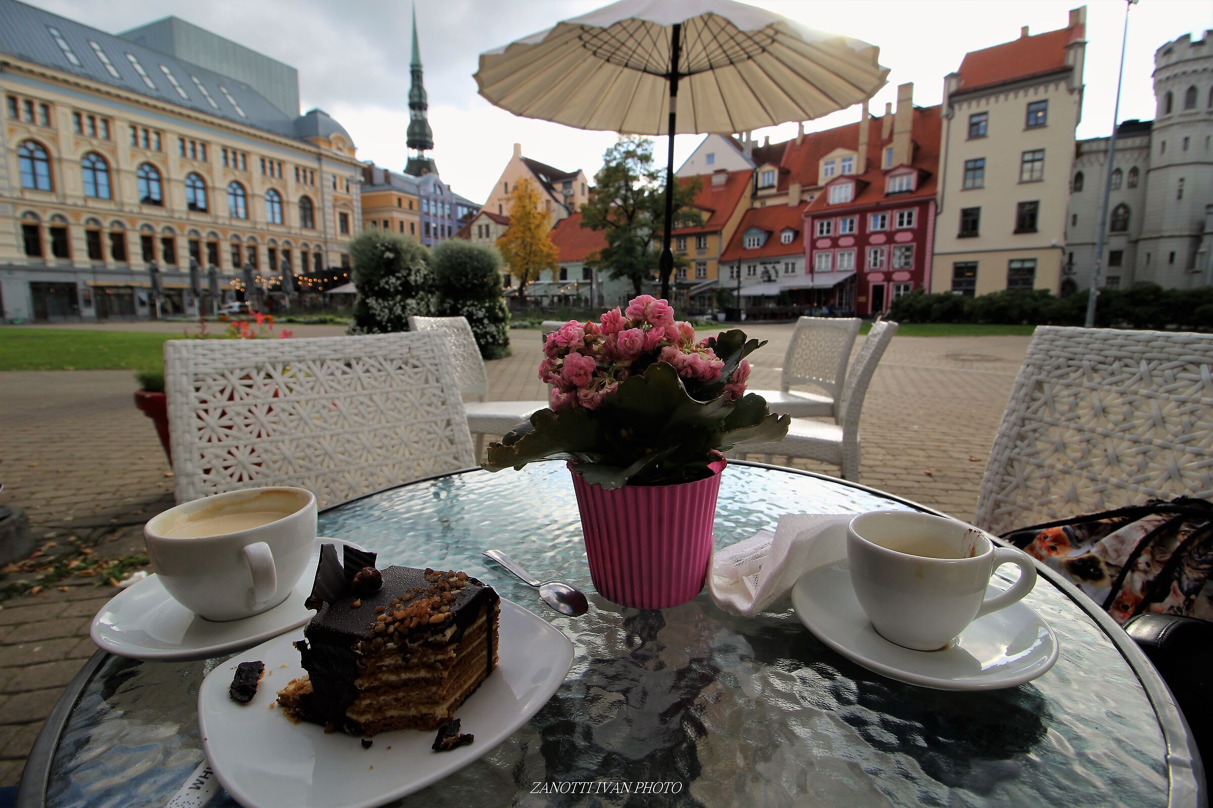 Break in Livù Square