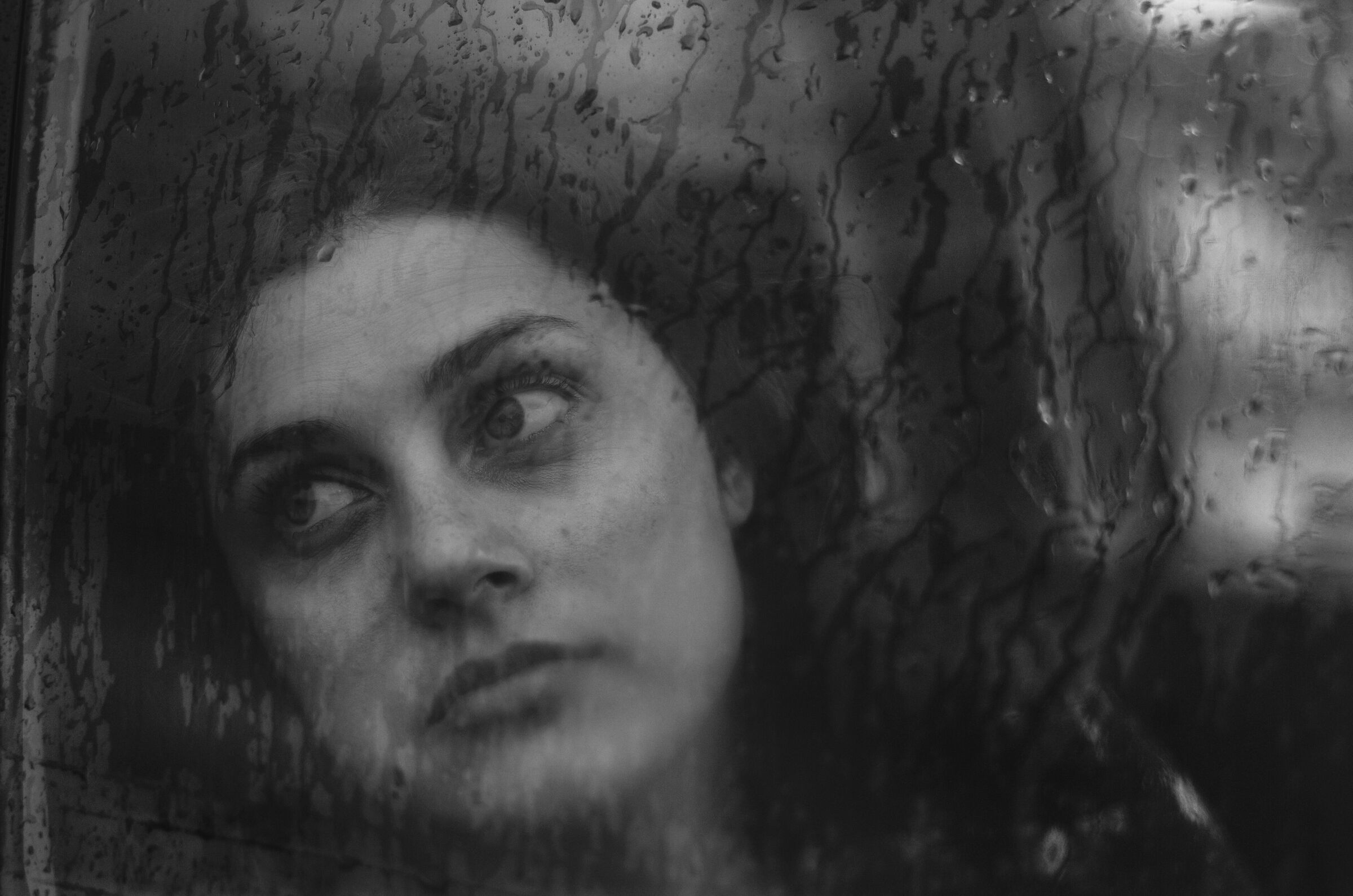 Una lacrima sul viso