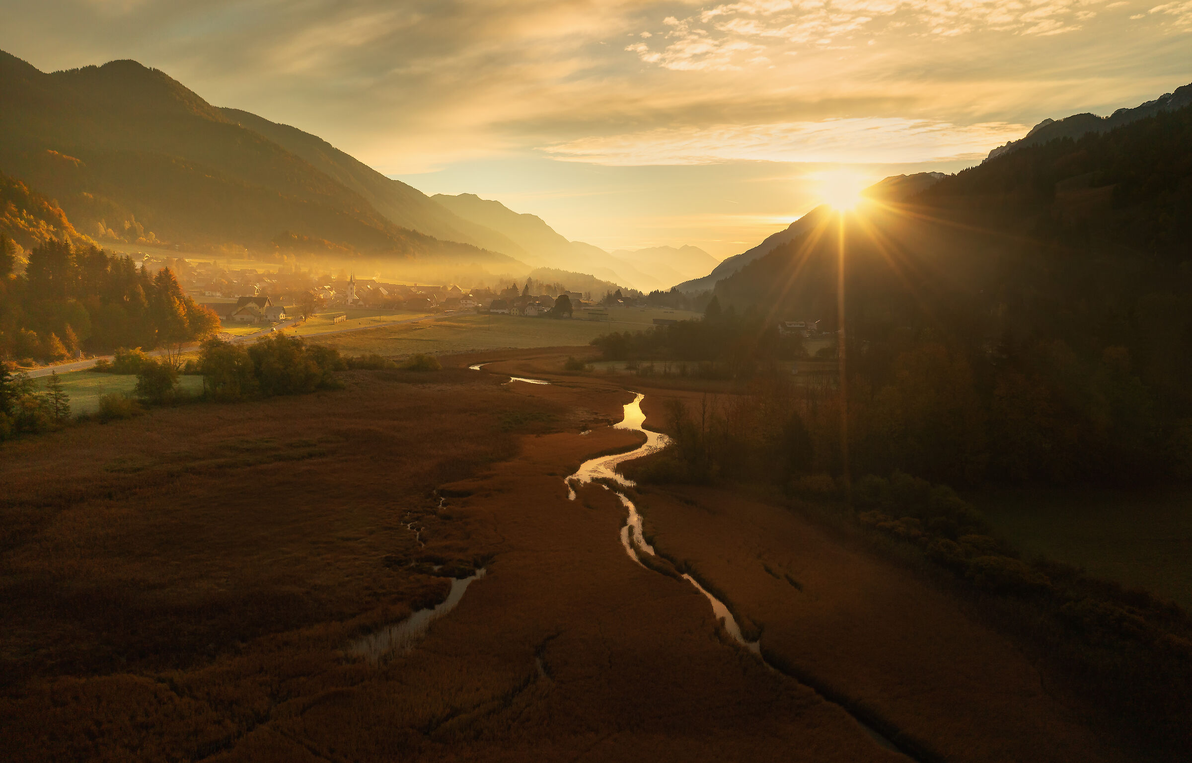 Mattina in riva al fiume