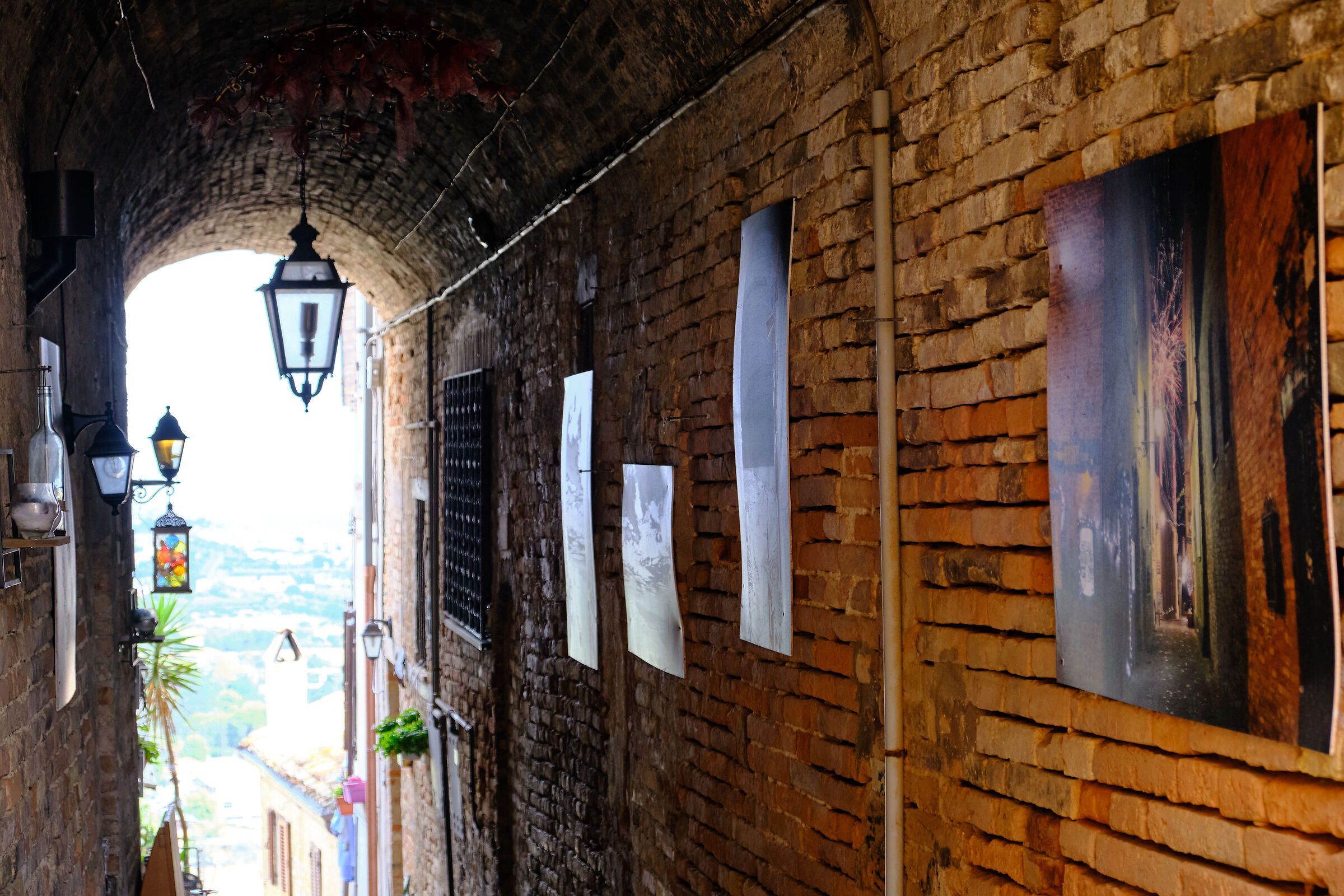 Vicolo buio Torre di palme