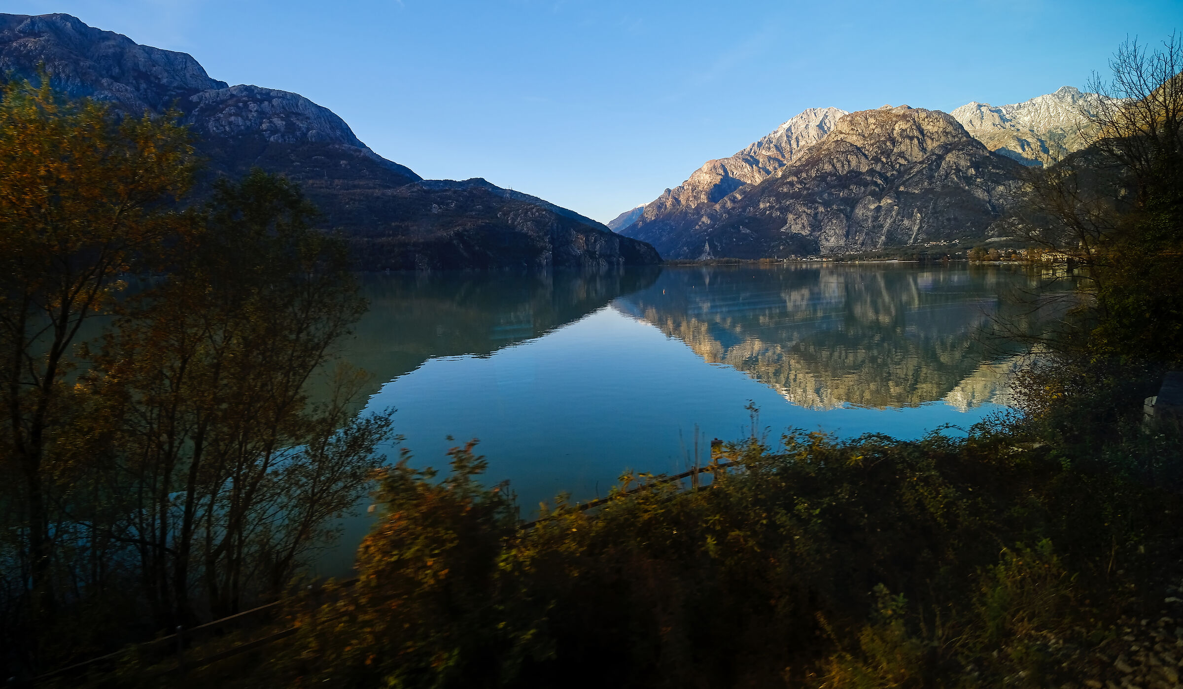 Lago di Mezzola - tratta ferroviaria colico-chiavenna