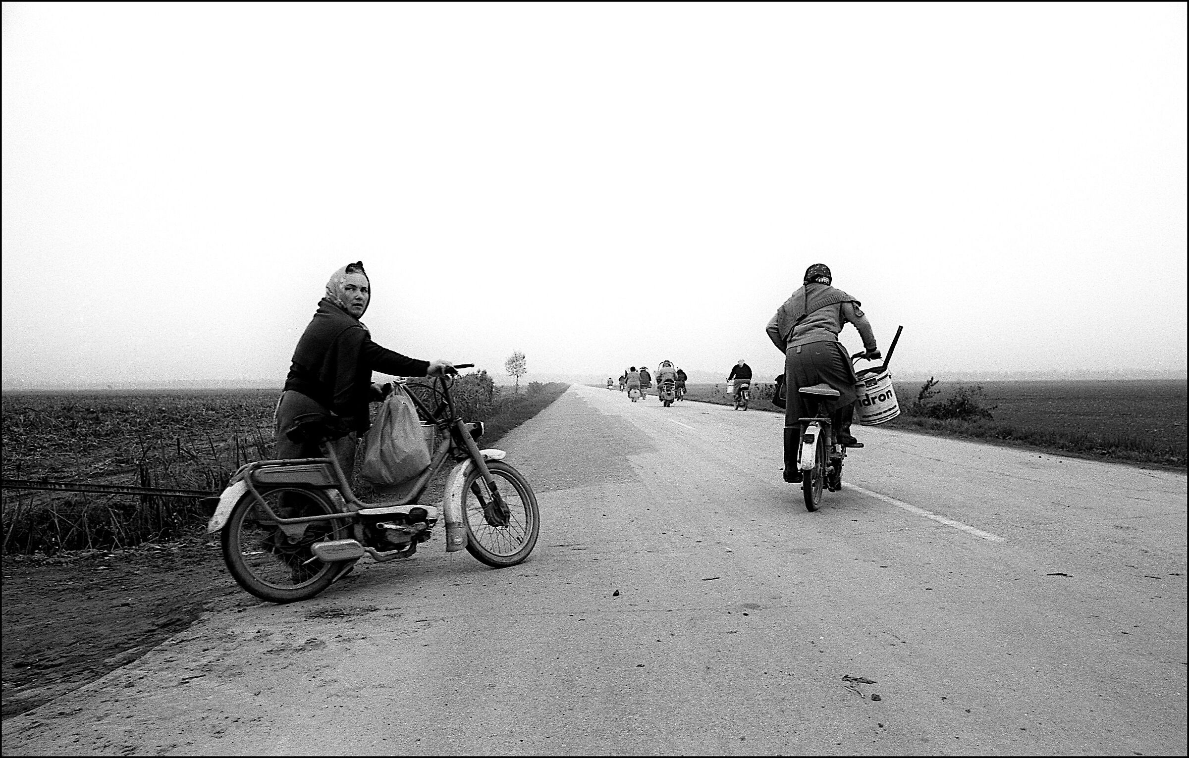 1984 - Polesine "laborers return home"