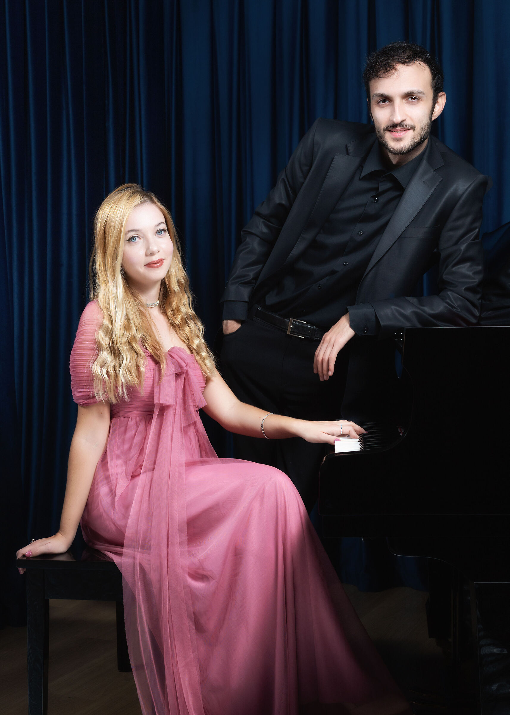 Cantatrice and pianist