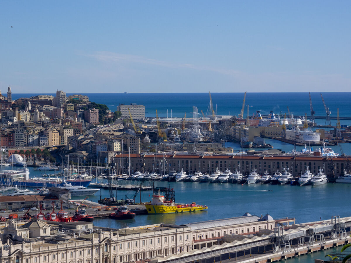 Genova, il porto 1
