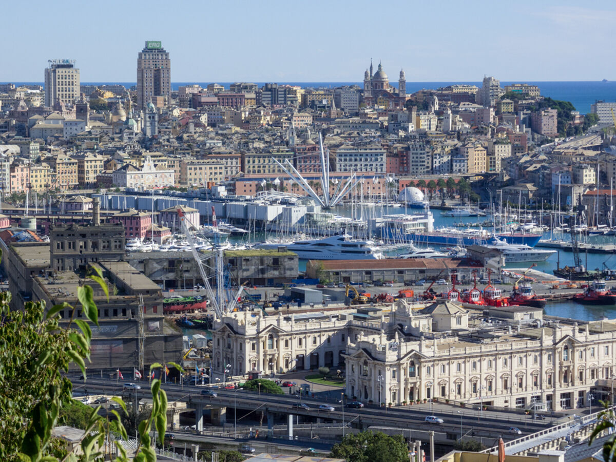 Genova, il porto 2
