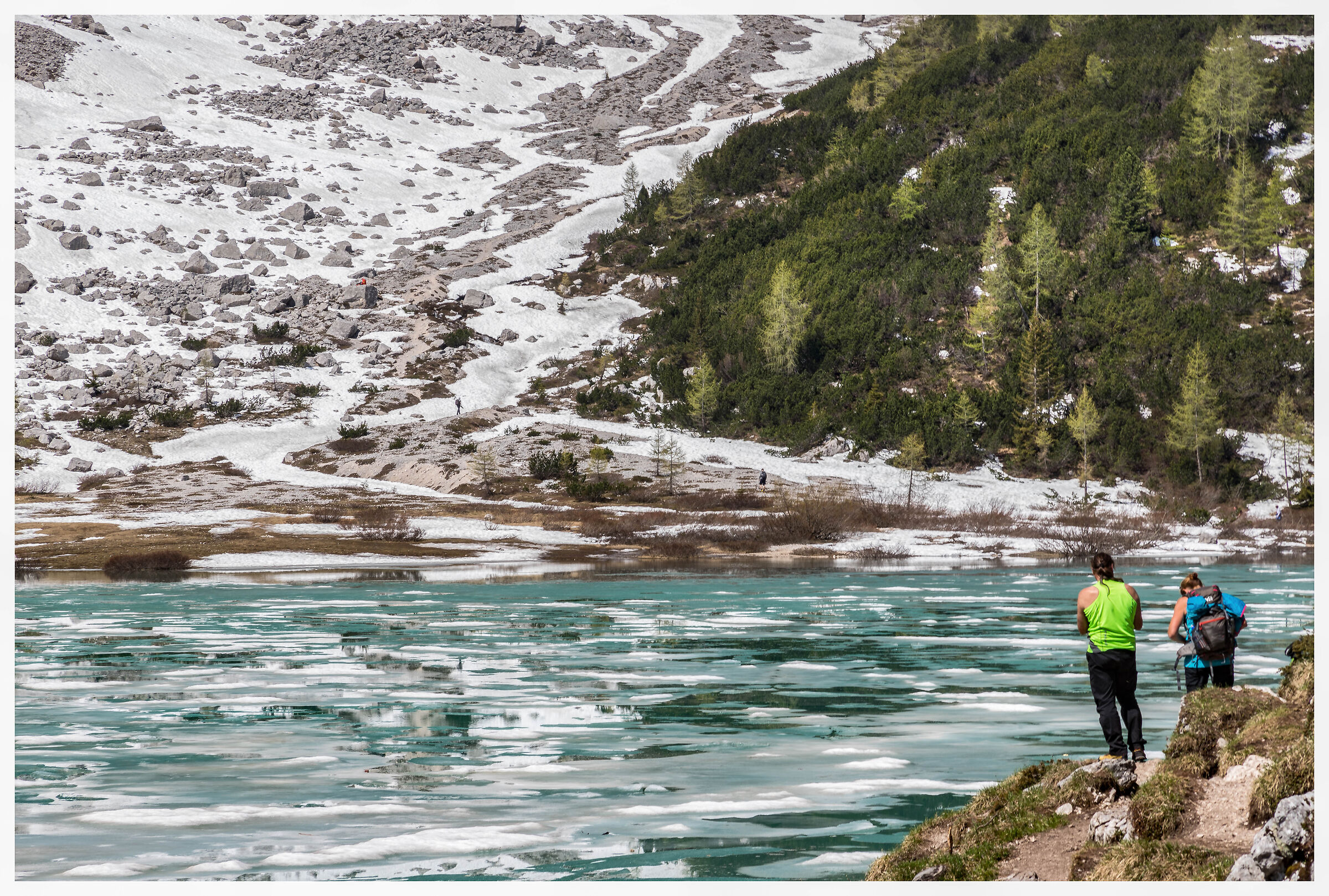 Lago Di Sorapiss Ghiacciato