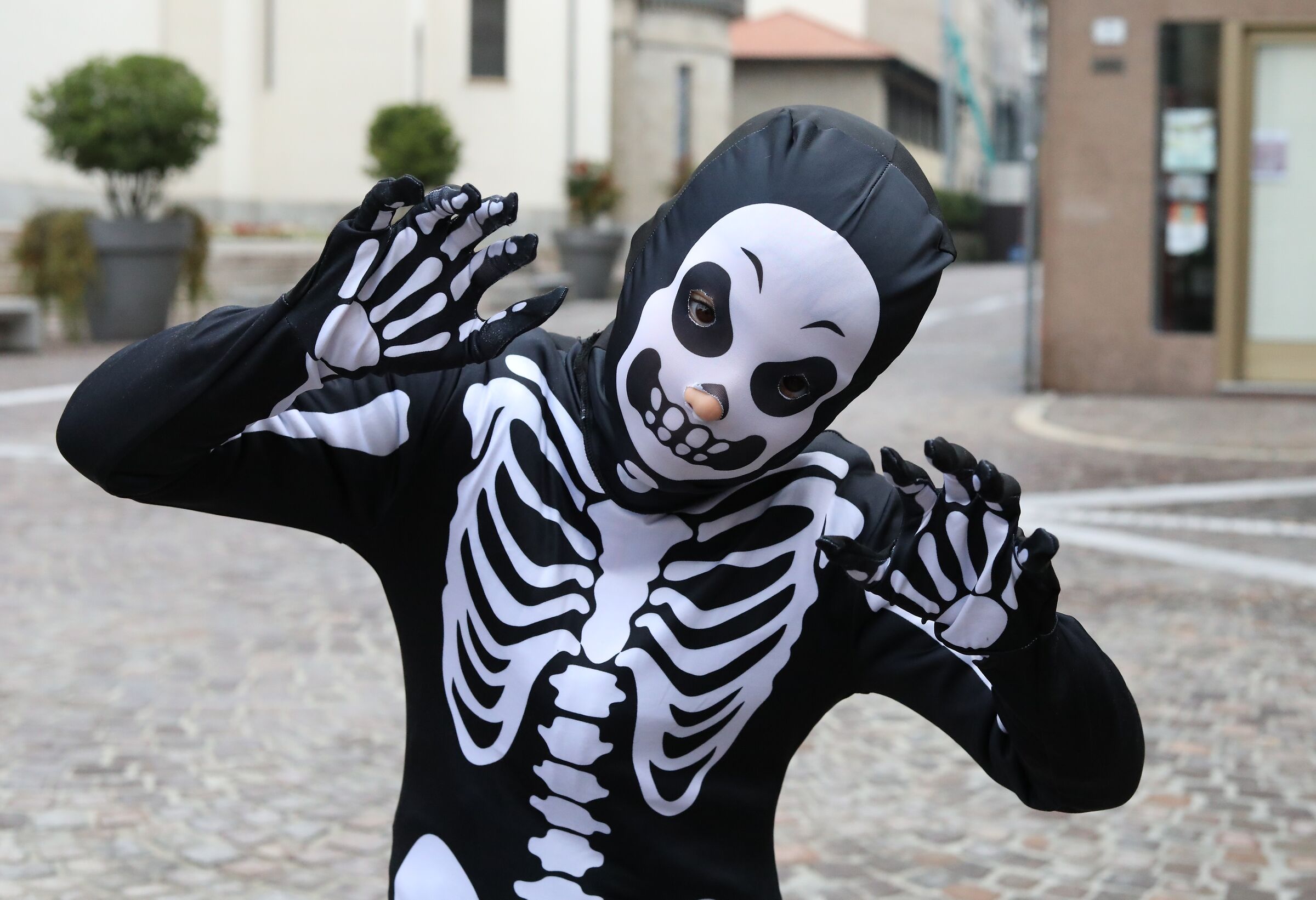 Spooky scary skeleton