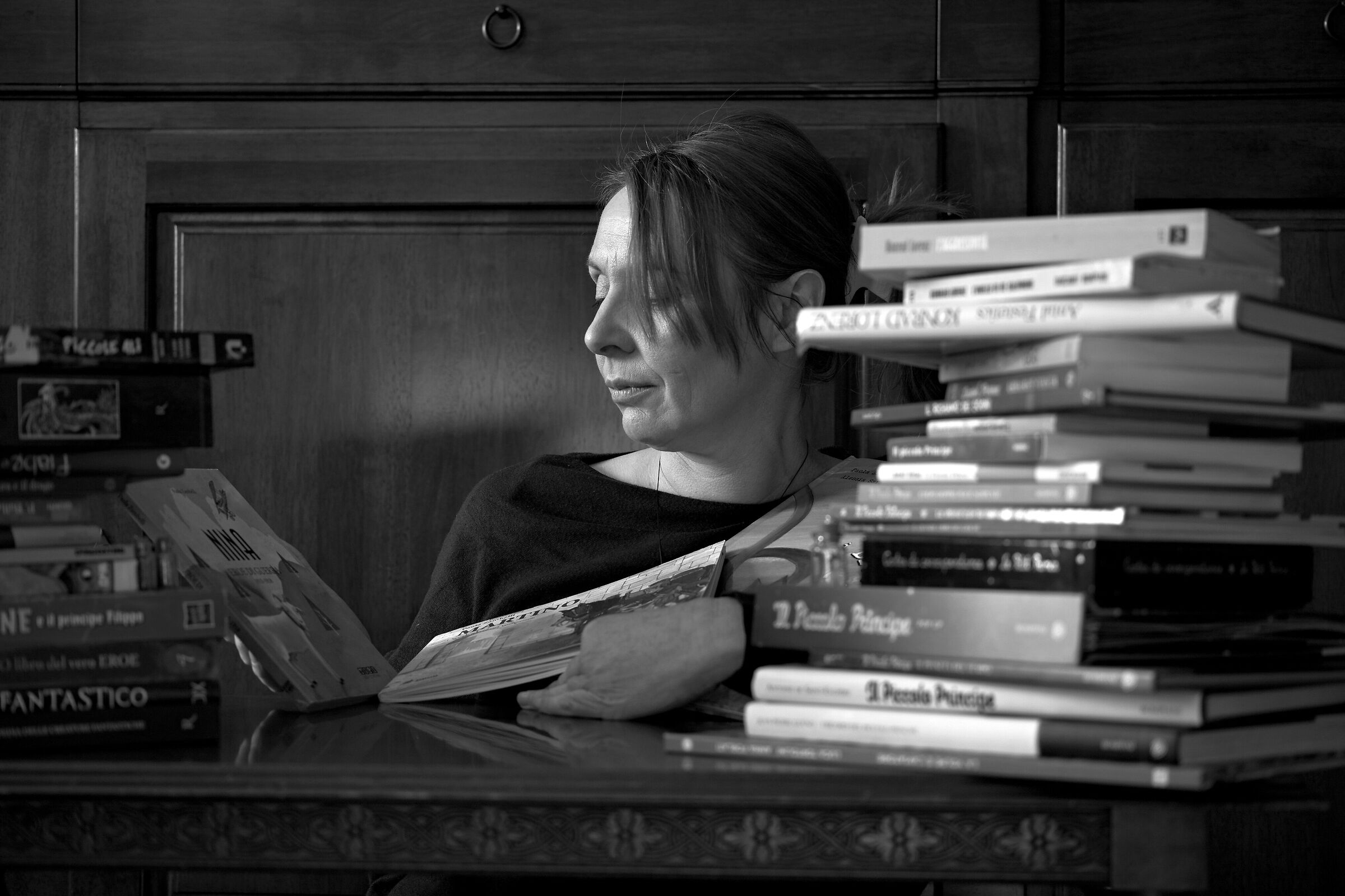 Paola Black and White