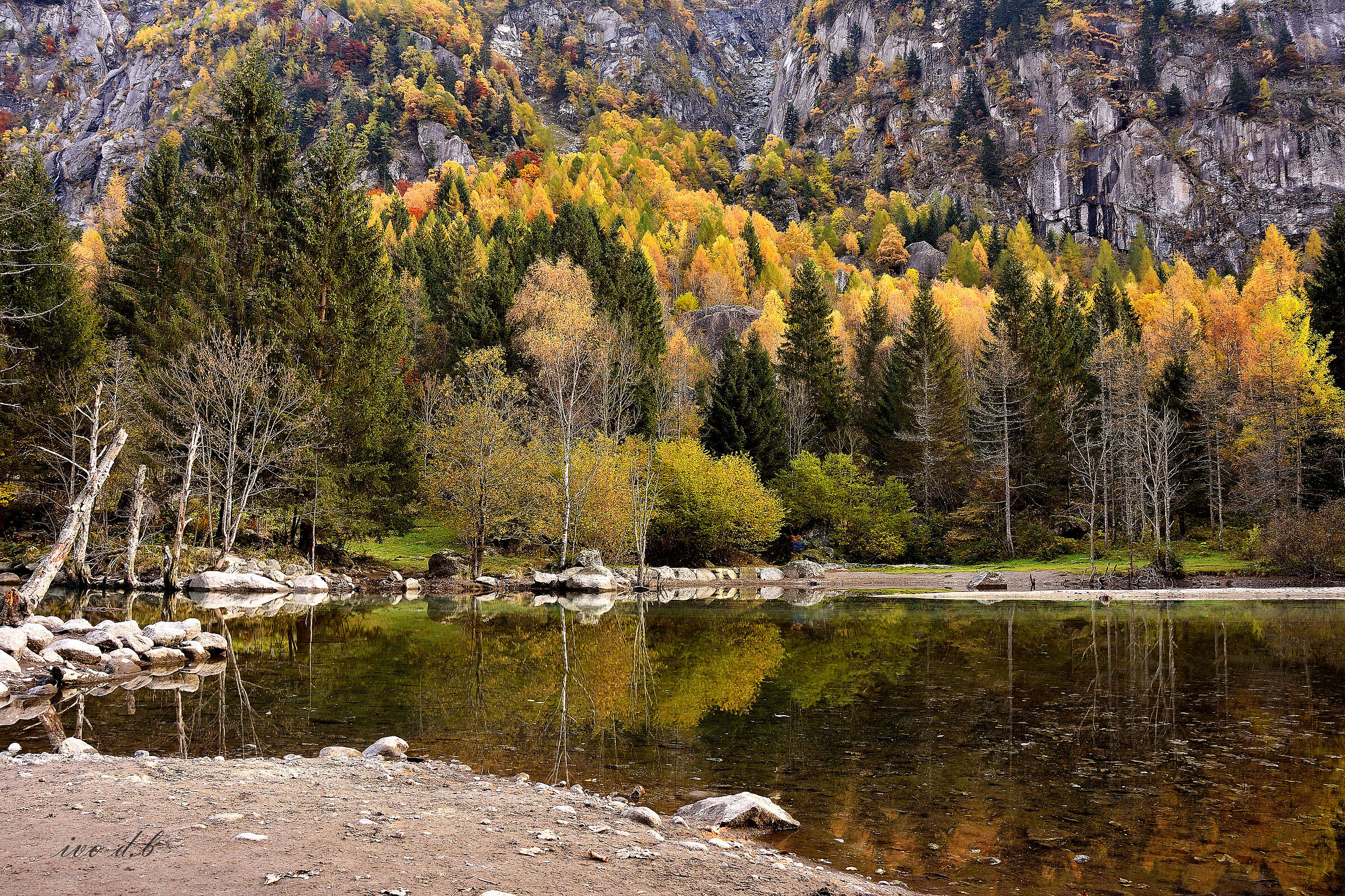 val di Mello...... colori riflessi