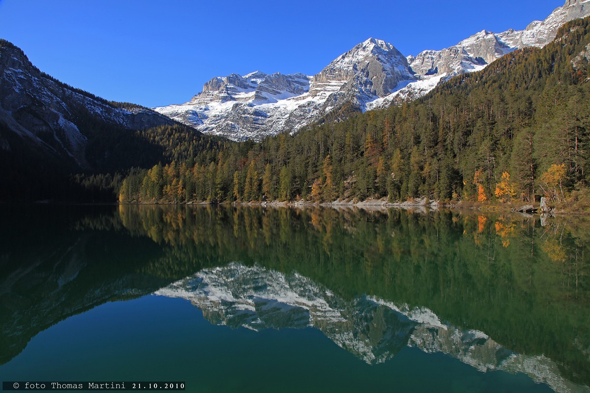 Lago di Tovel in autunno
