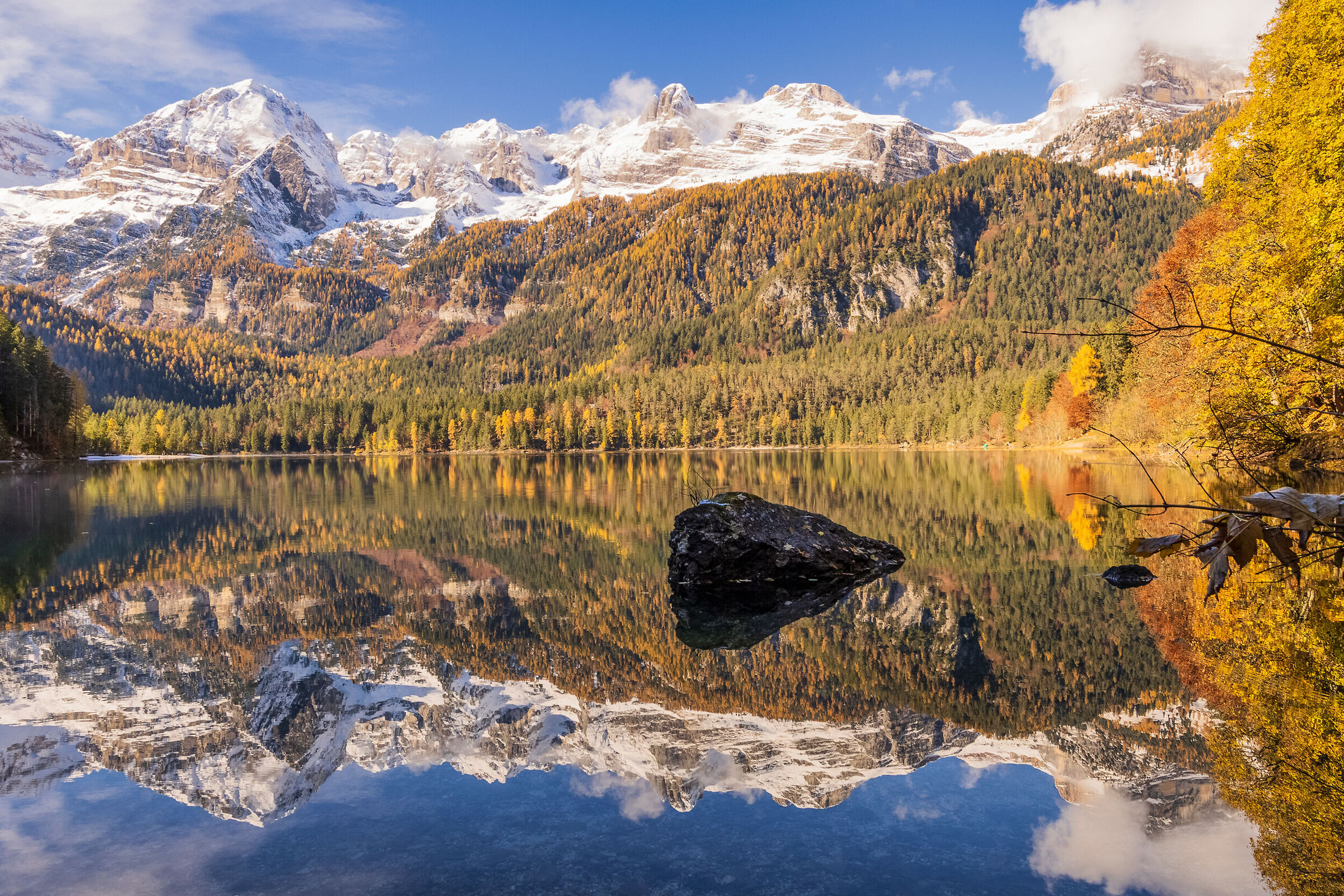 Lago di Tovel in Autunno