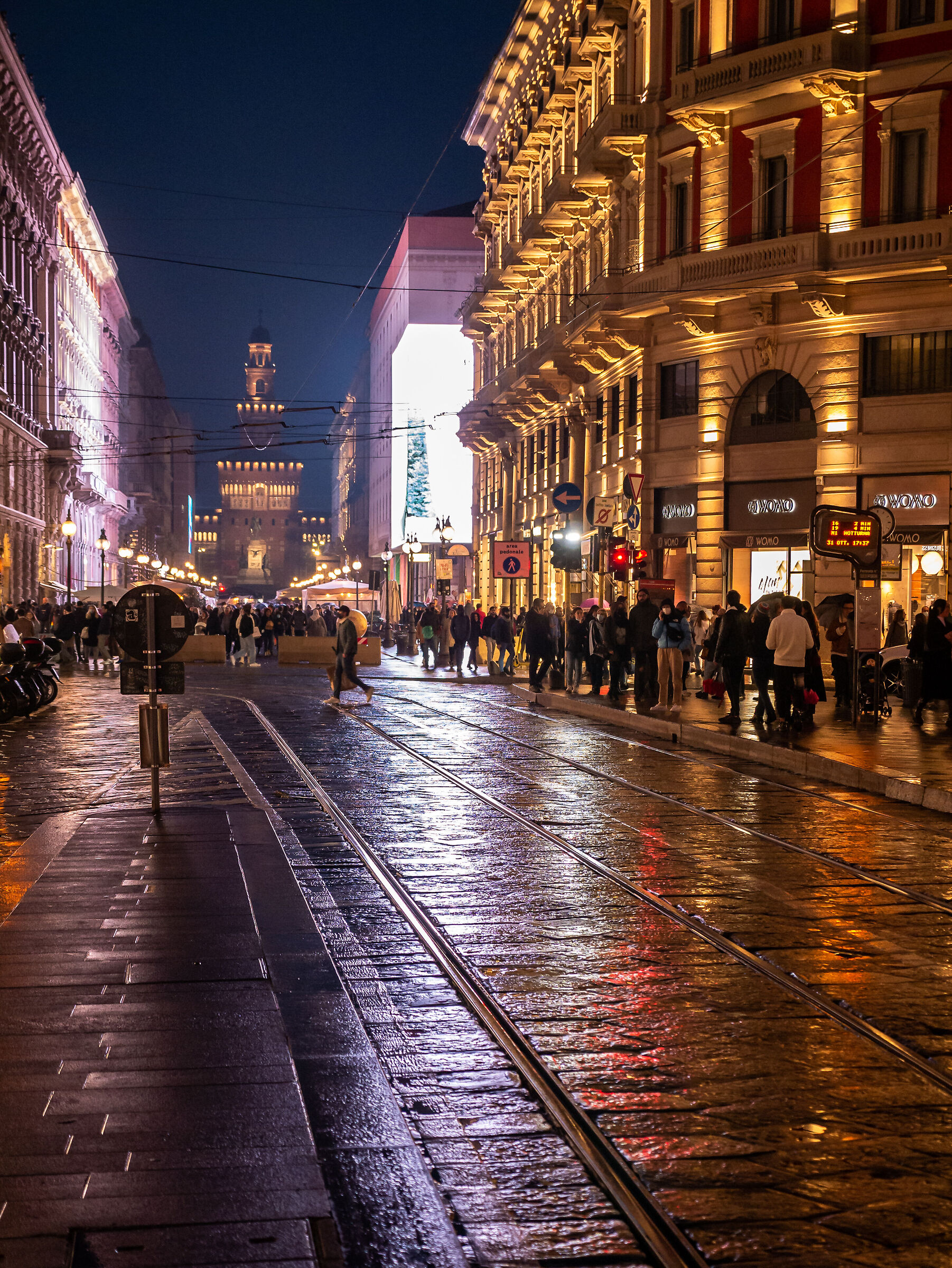 Piazza Cordusio - Milan