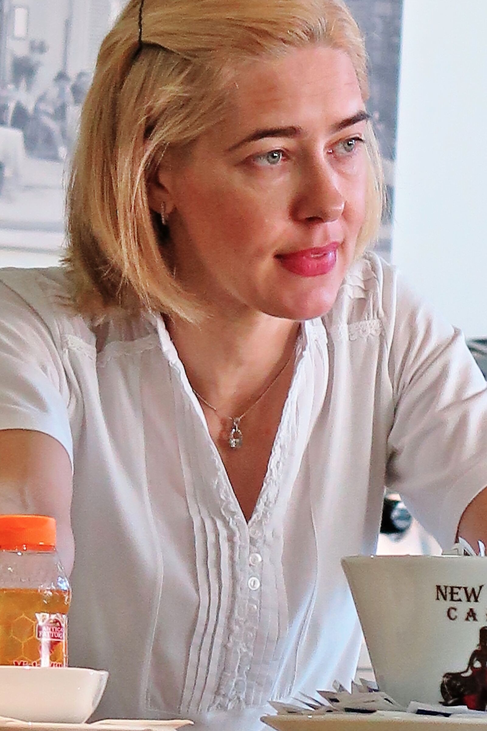 The bartender's look of sufficiency!