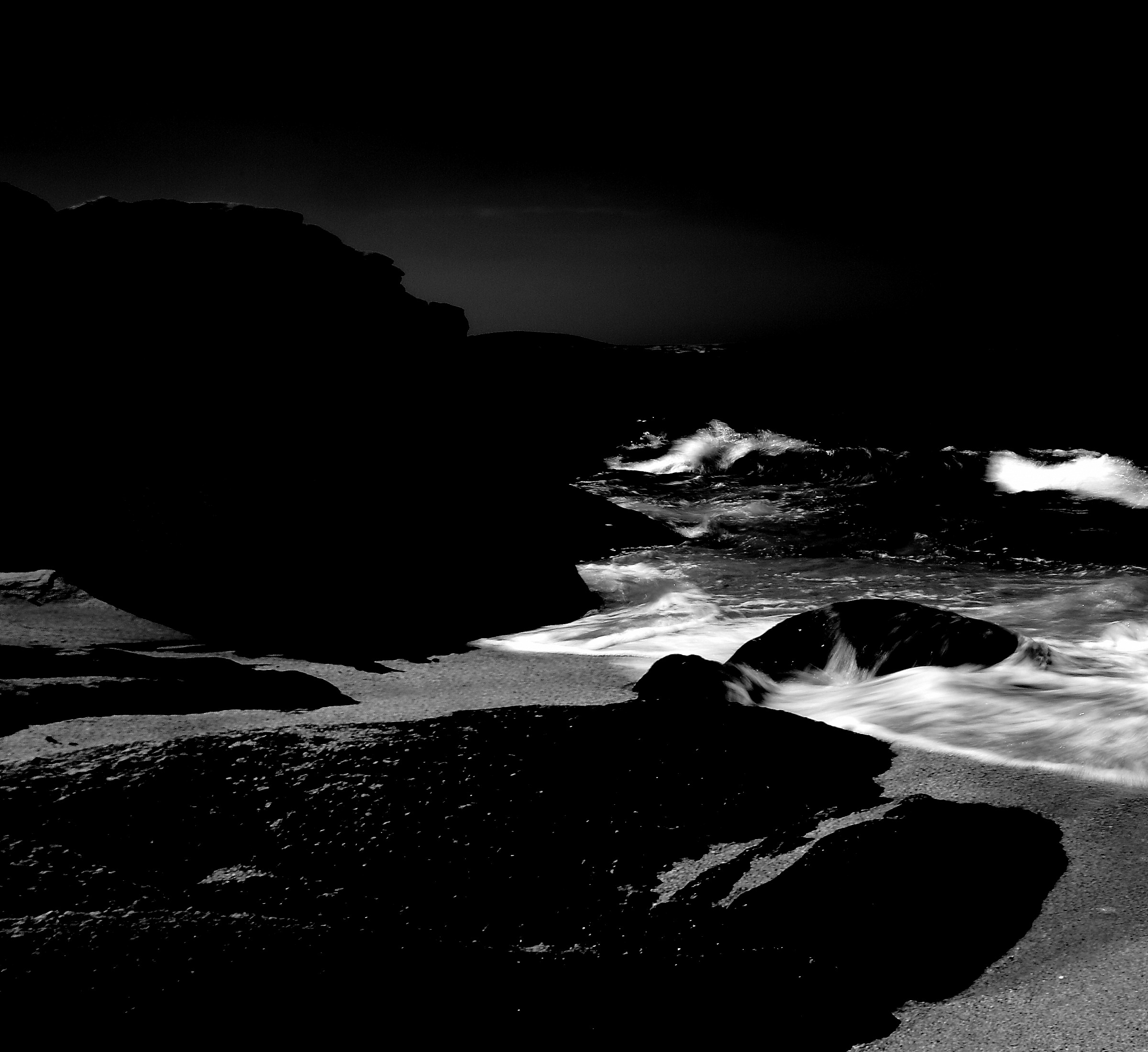 ...e la notte si precipita fuori dell'Oceano...