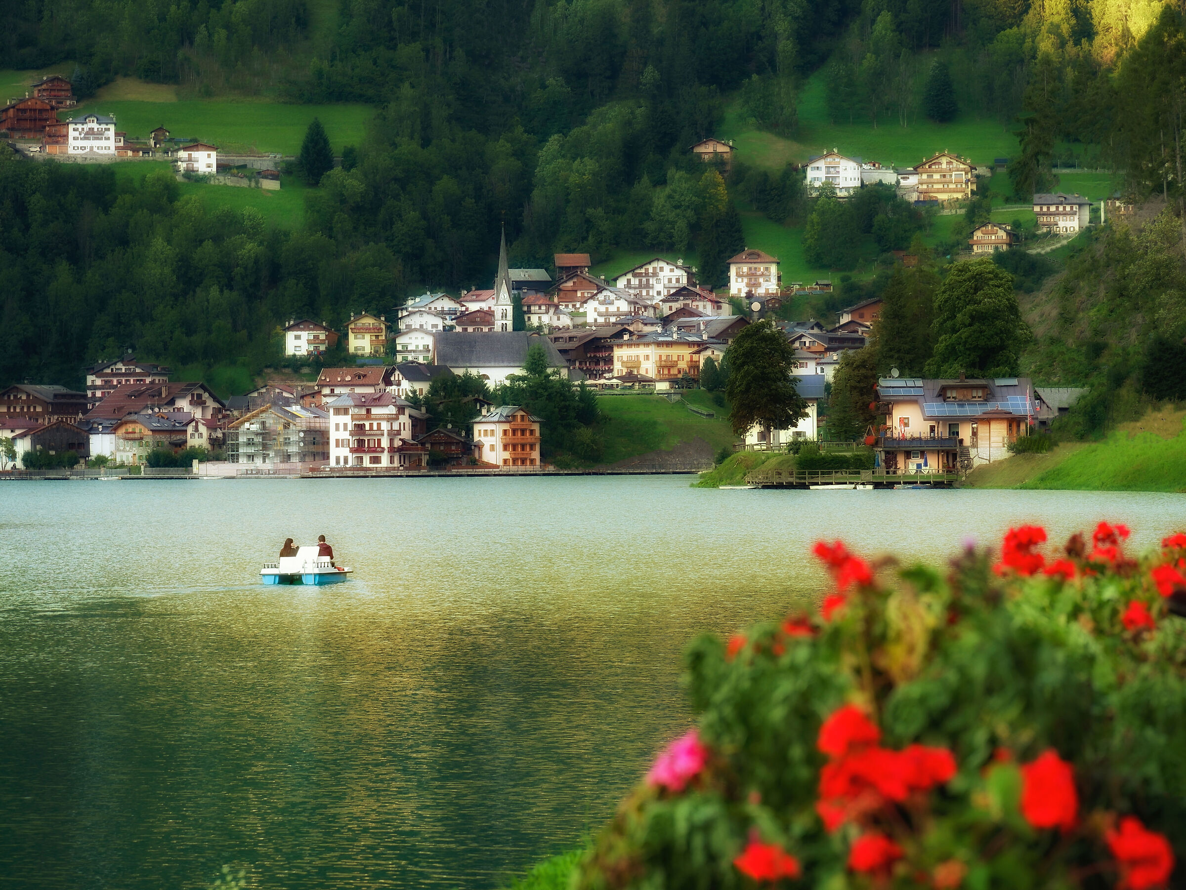 With the pedal boat at Lake Alleghe