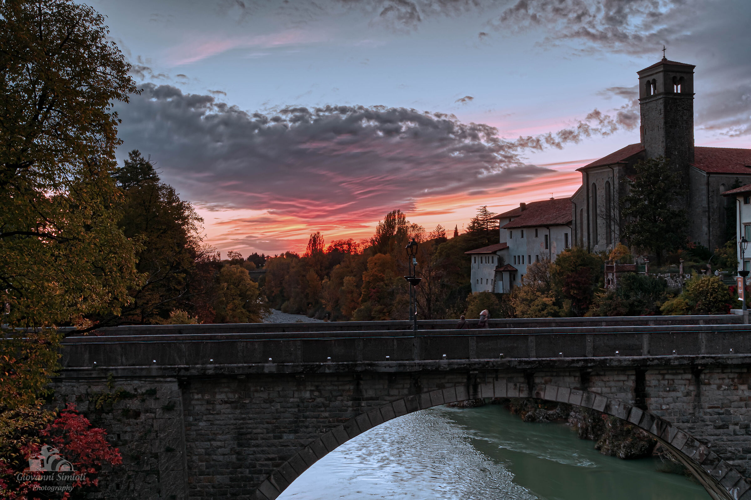 Tramonto sul ponte del Diavolo