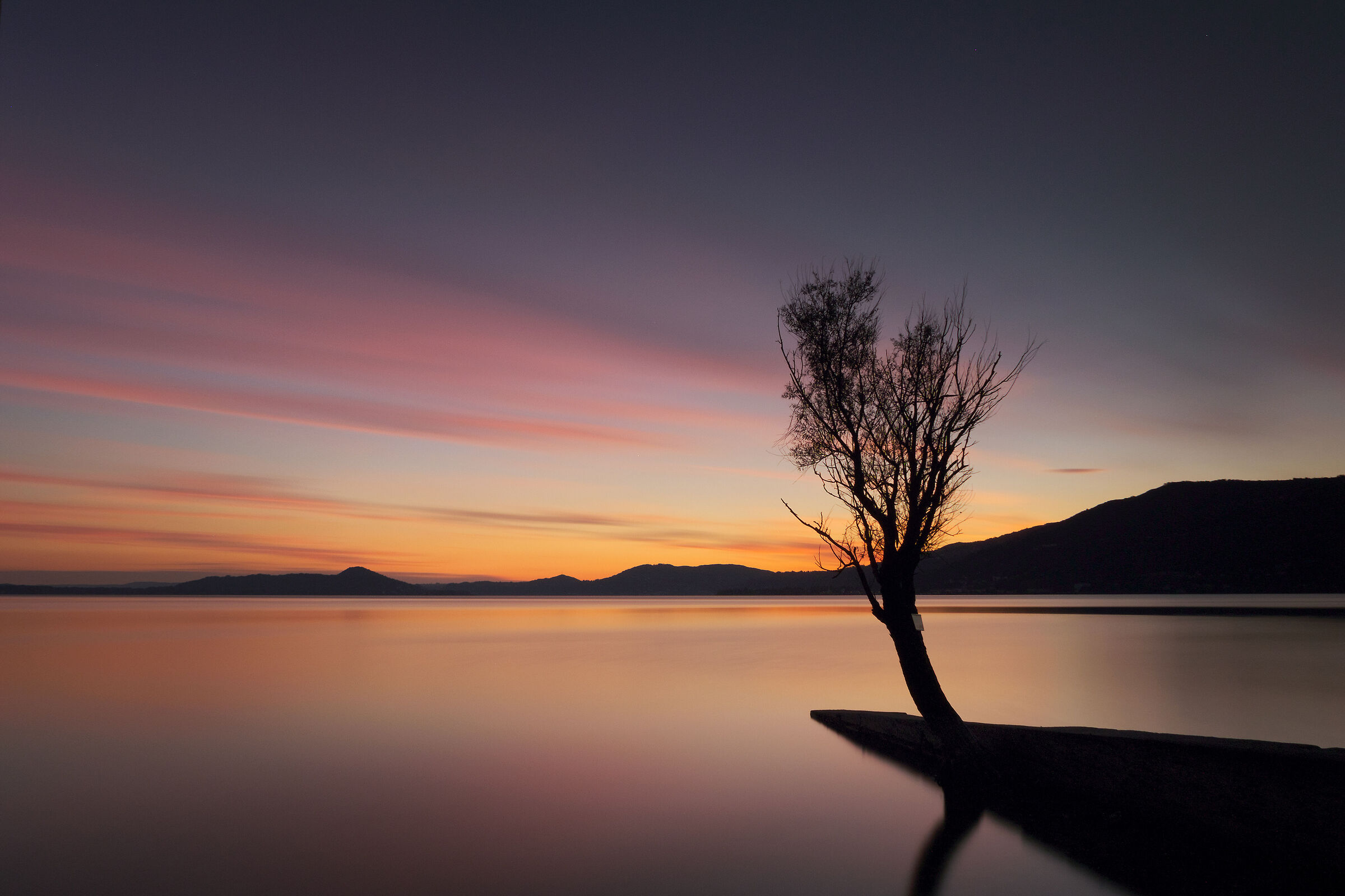 Solitaire on Lake Maggiore