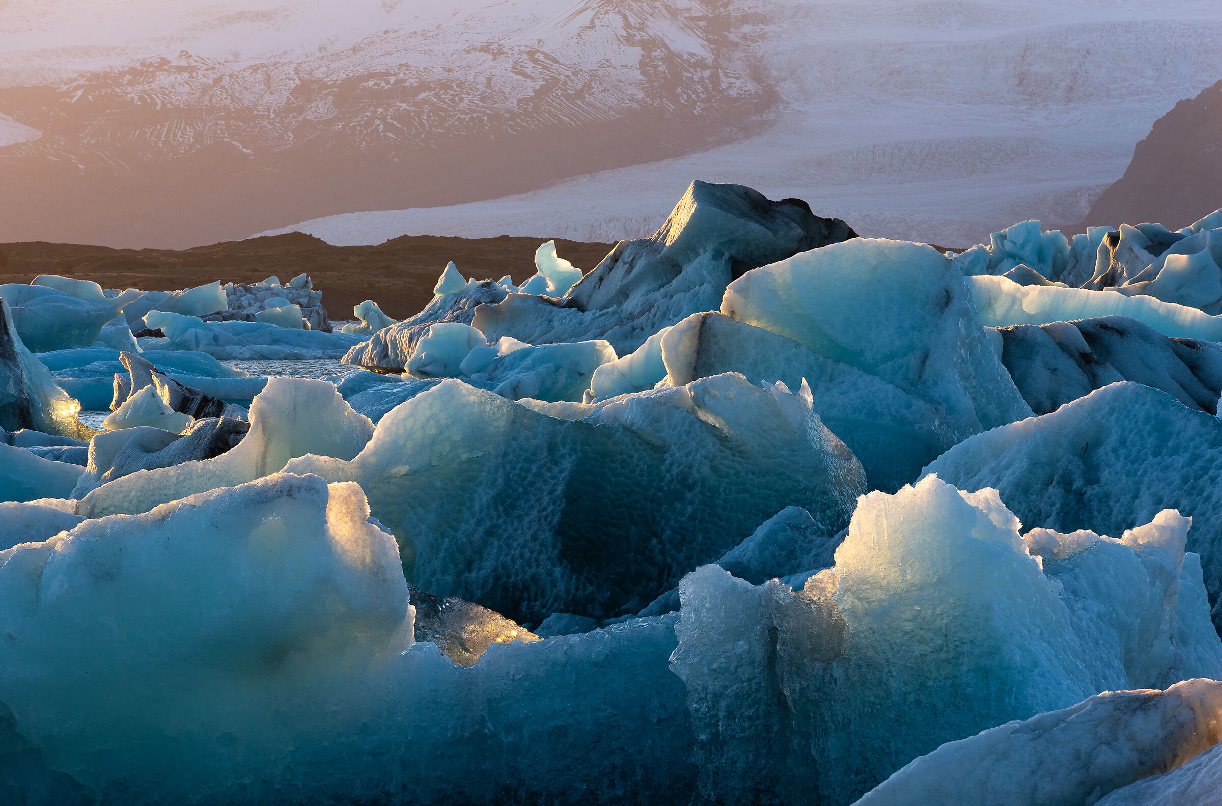 luce tra i ghiacciai..