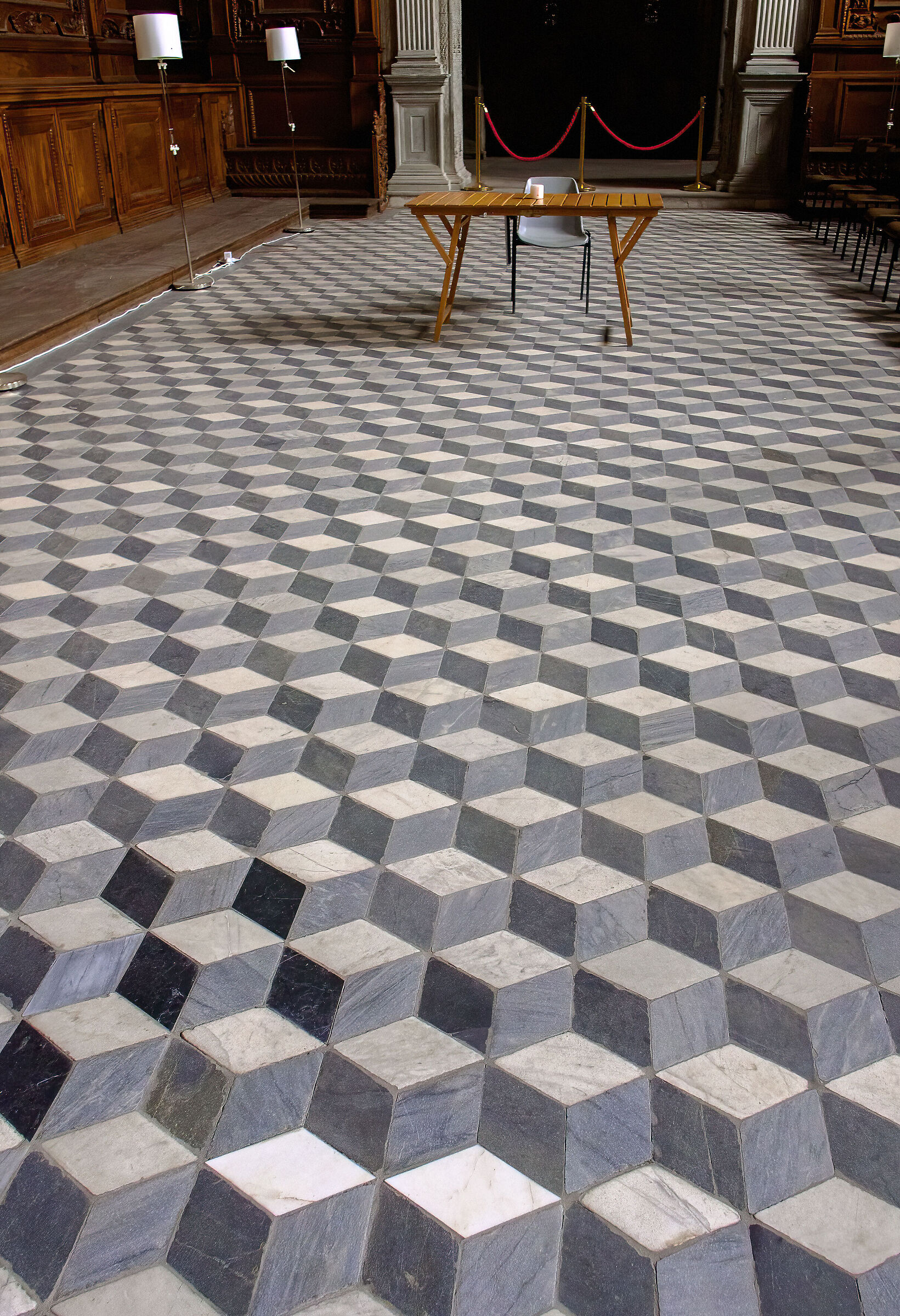 Be careful, climb with caution on these cubotti