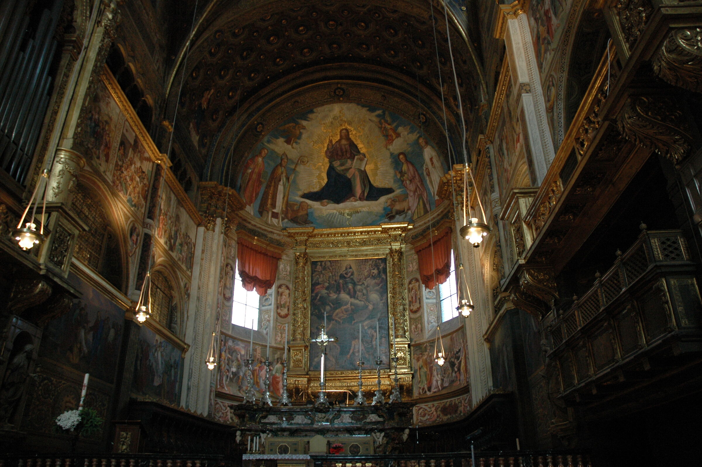 interno chiesa 2