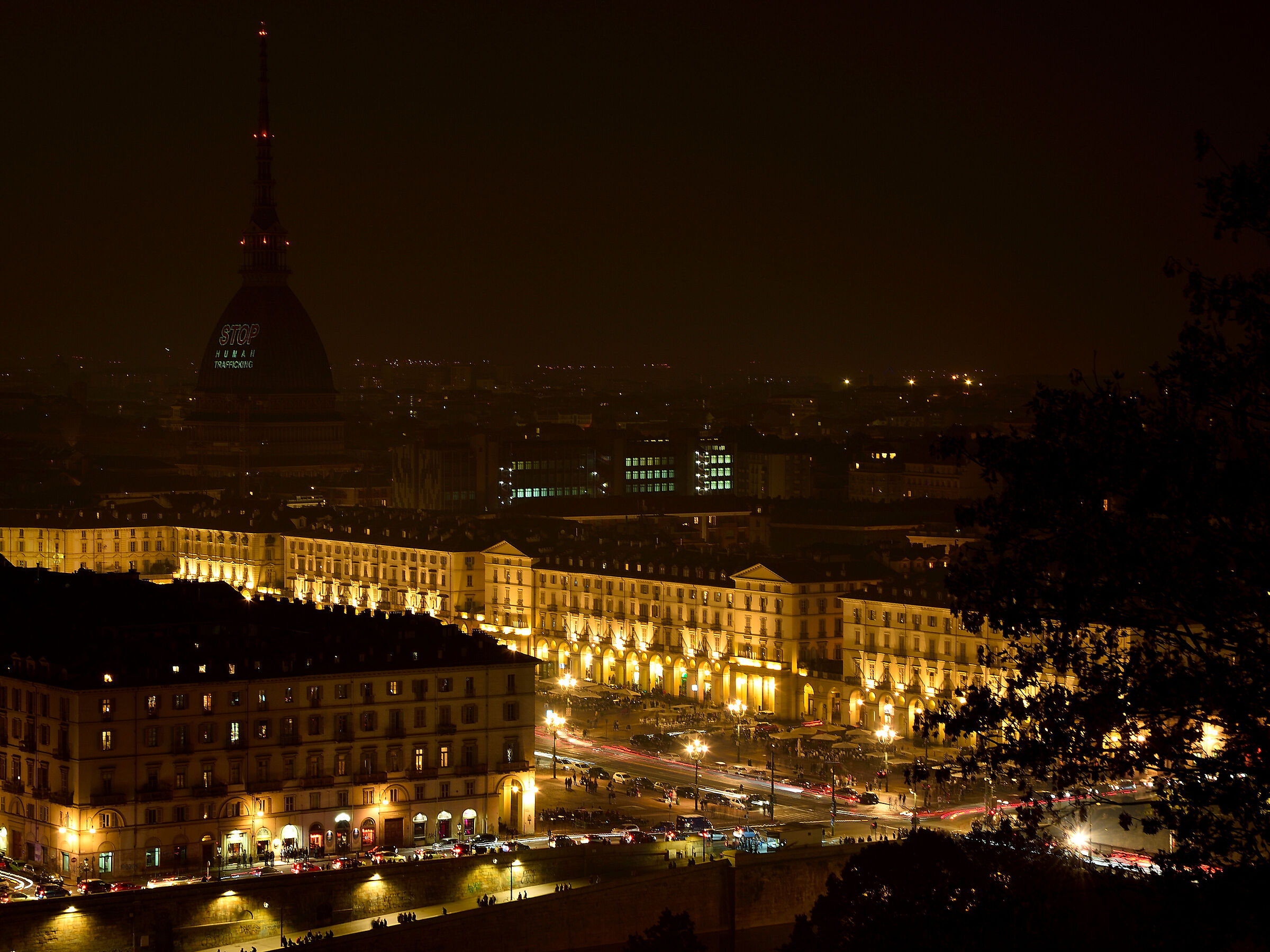 torino notturna piazza vittorio