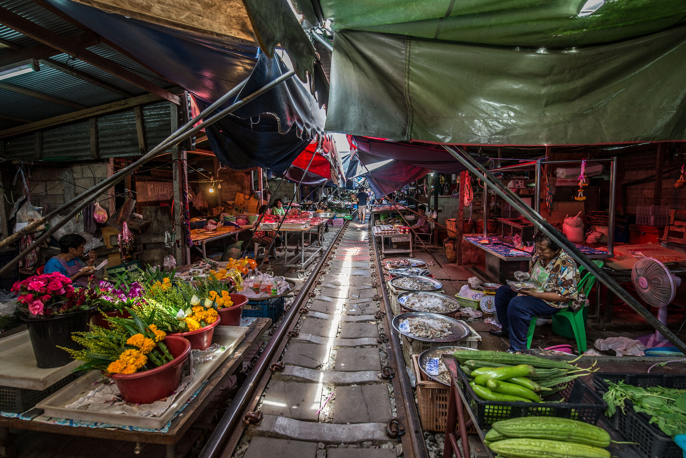 Thailandia - Maekhlong Railway Market