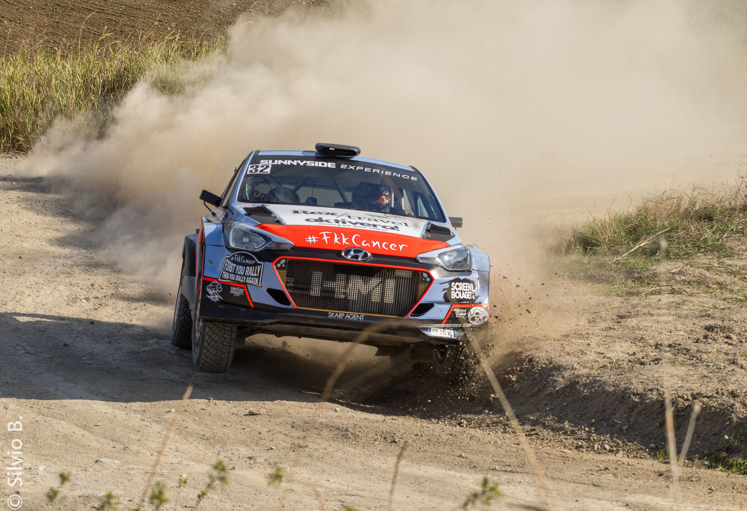 ...troppo stretta.....