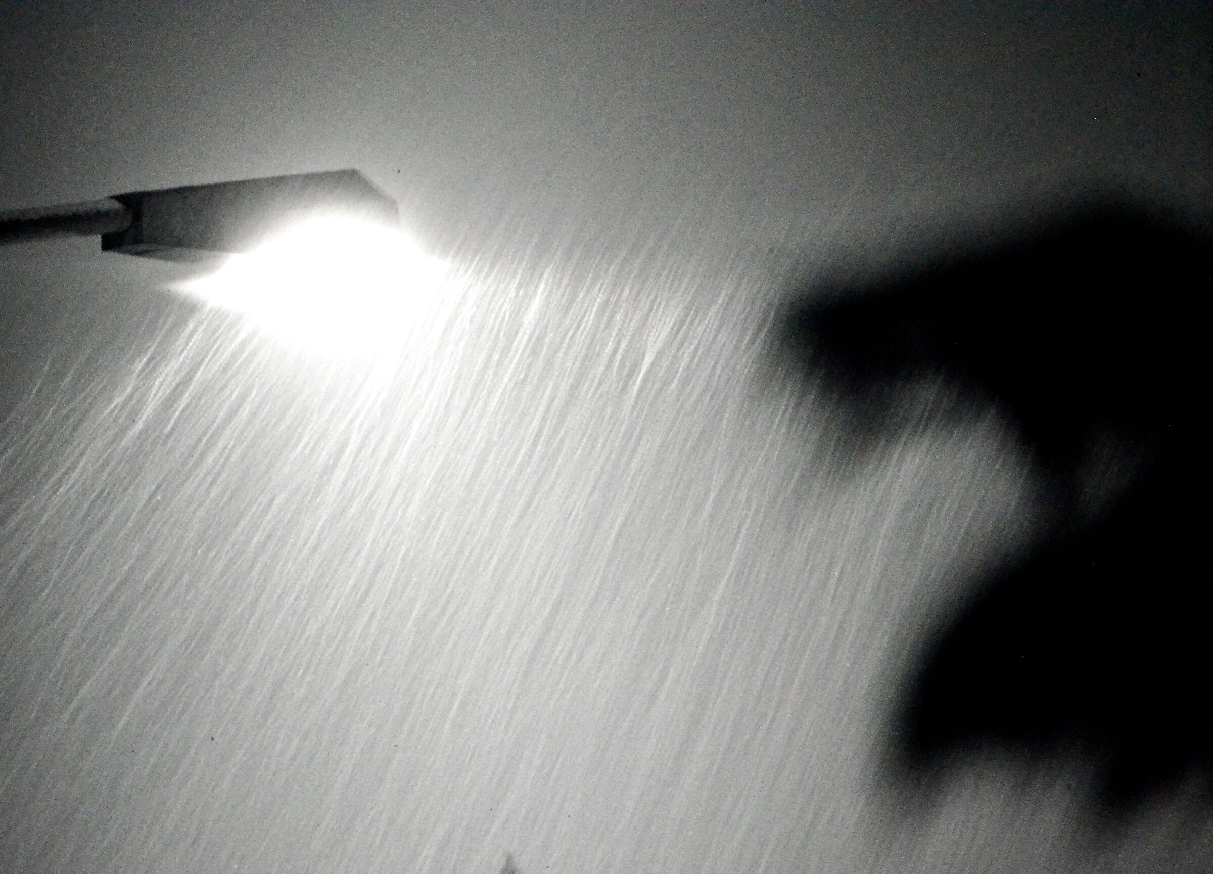 Pioggia con lampione