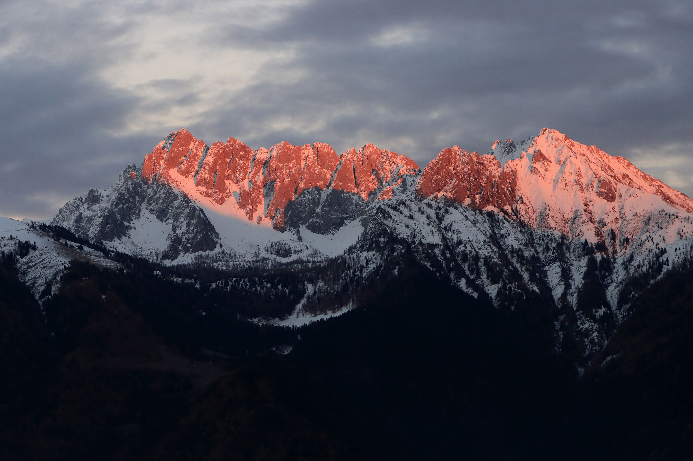 il sole si spegne sul Camino