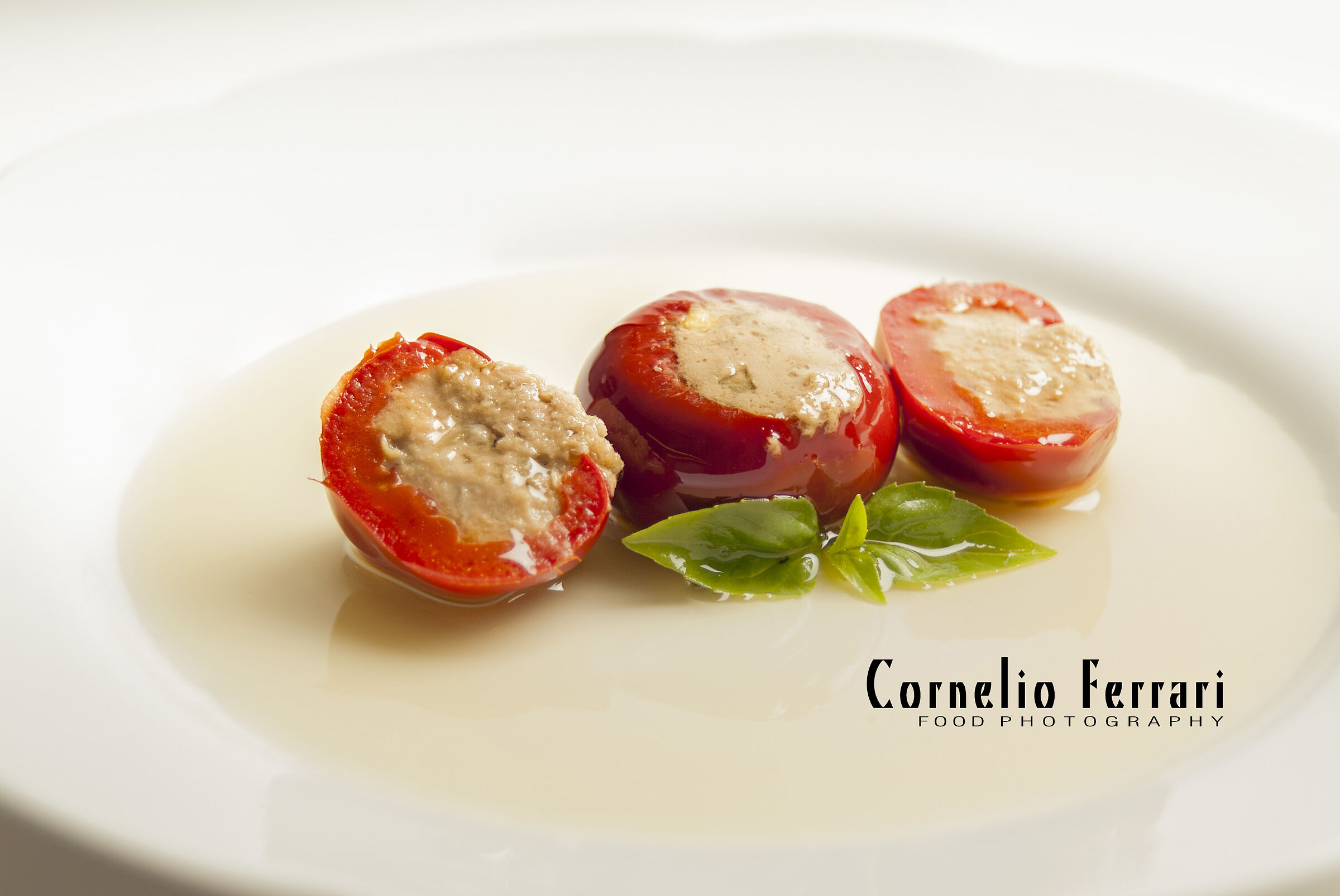 pomodorini farciti al tonno in olio