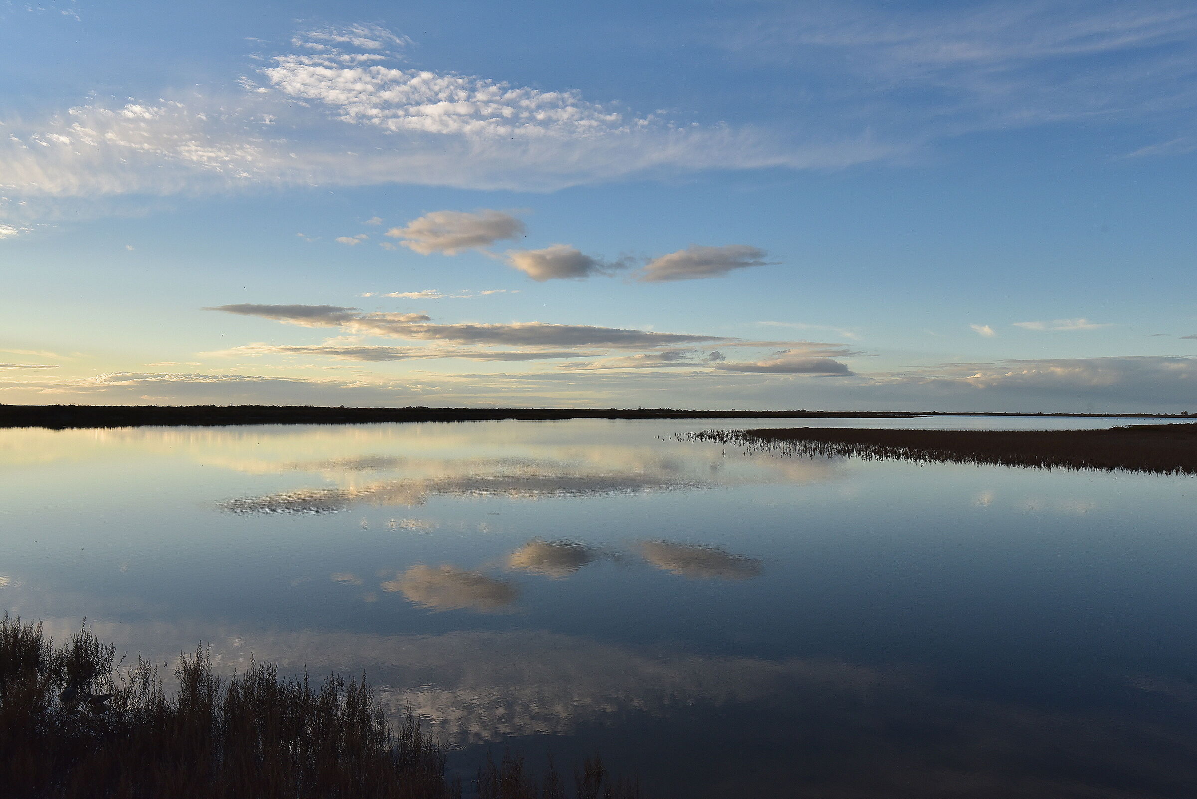 Riflessi sugli stagni al tramonto